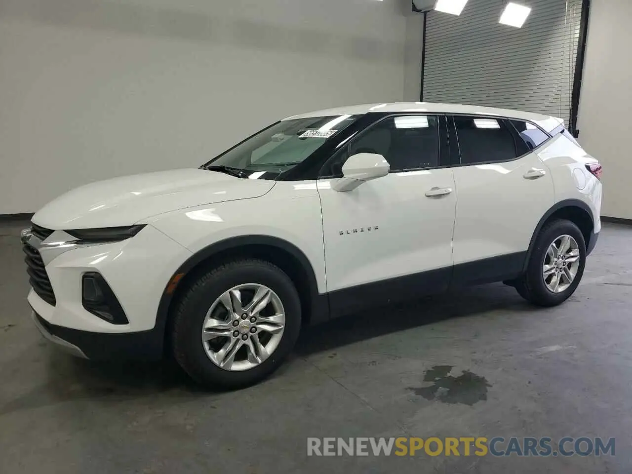 1 Photograph of a damaged car 3GNKBCR47NS129080 CHEVROLET BLAZER 2022