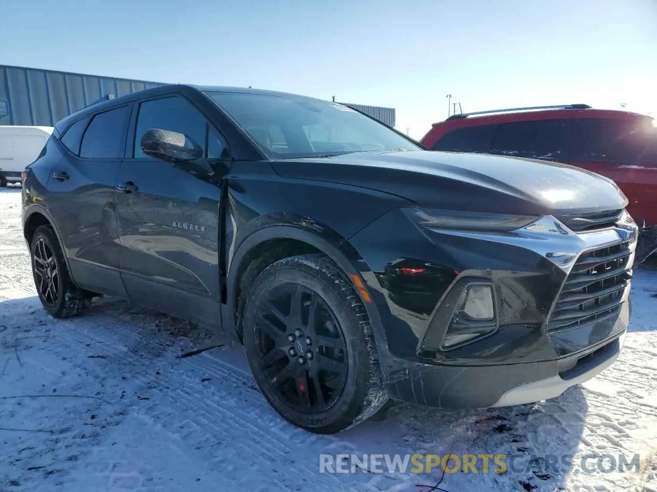 4 Photograph of a damaged car 3GNKBCR47NS132819 CHEVROLET BLAZER 2022