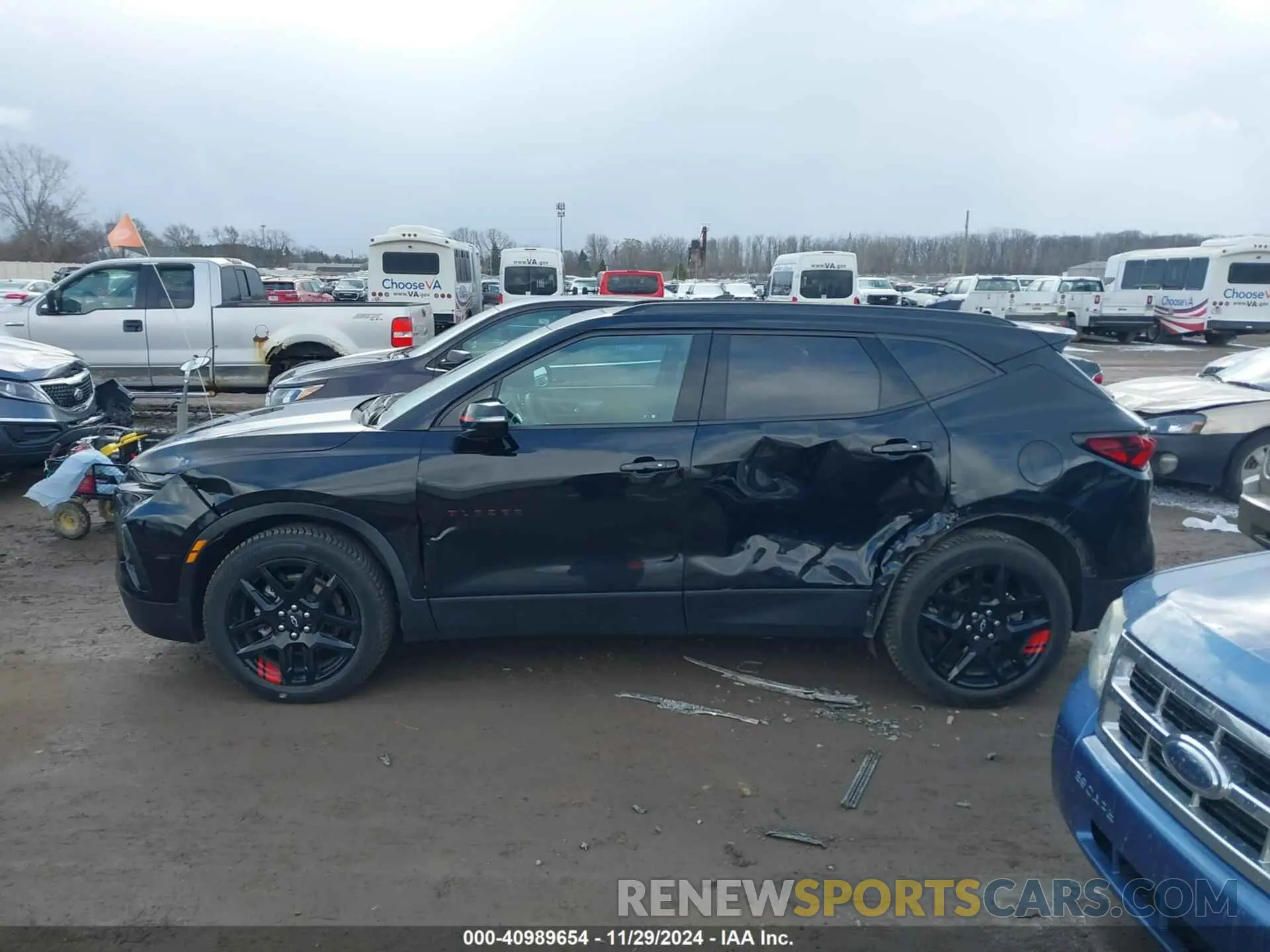 14 Photograph of a damaged car 3GNKBDRS3NS217452 CHEVROLET BLAZER 2022