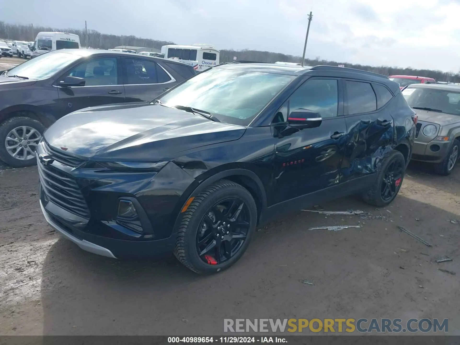 2 Photograph of a damaged car 3GNKBDRS3NS217452 CHEVROLET BLAZER 2022