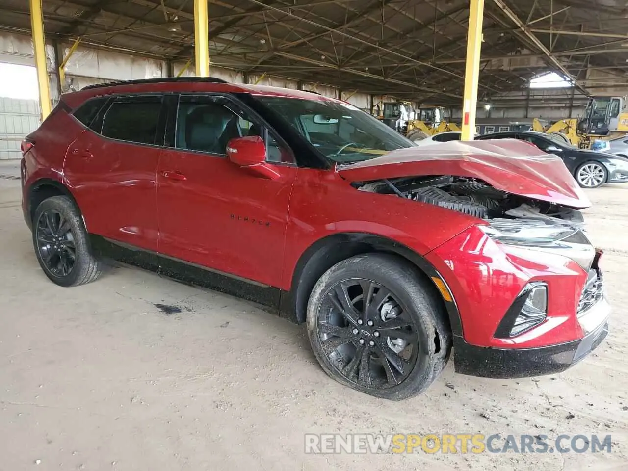 4 Photograph of a damaged car 3GNKBERS1NS116190 CHEVROLET BLAZER 2022
