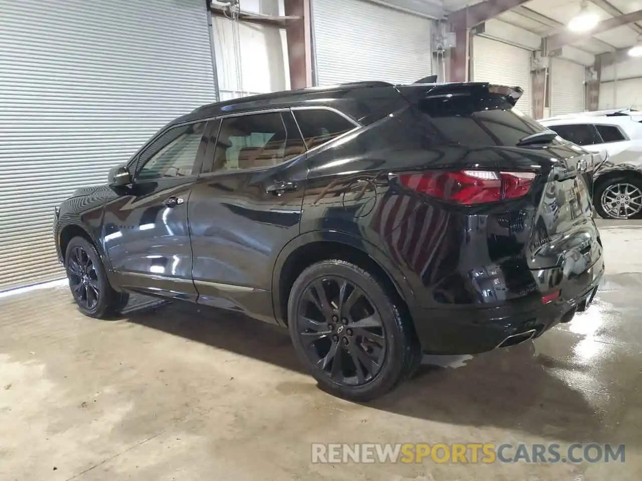 2 Photograph of a damaged car 3GNKBERS1NS138593 CHEVROLET BLAZER 2022