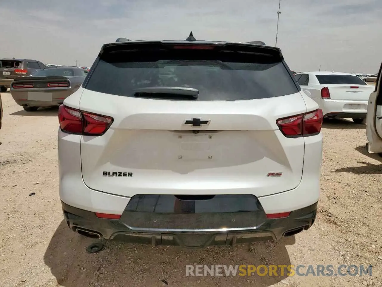 6 Photograph of a damaged car 3GNKBERS2NS148923 CHEVROLET BLAZER 2022