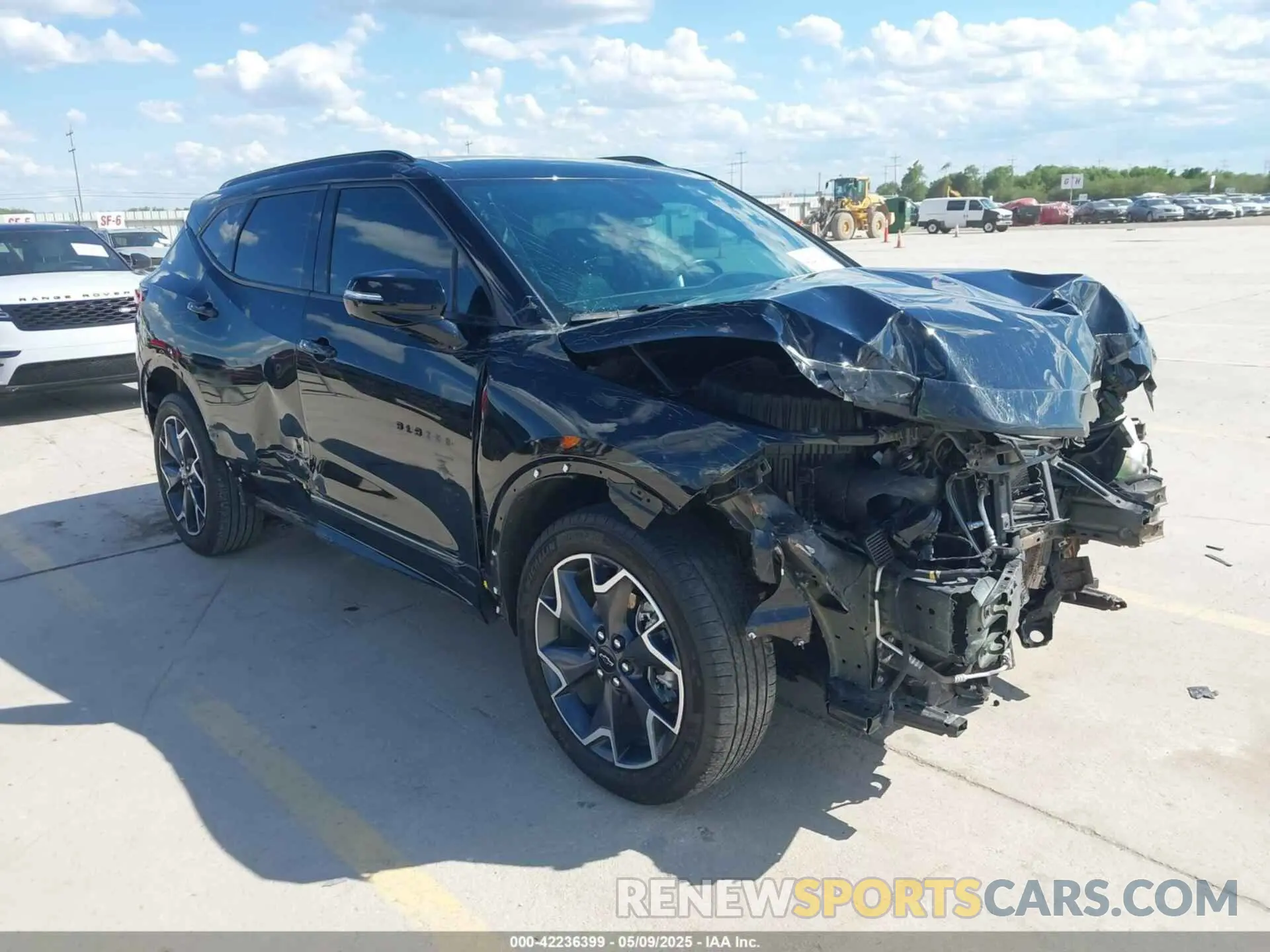 1 Photograph of a damaged car 3GNKBERS3NS201645 CHEVROLET BLAZER 2022