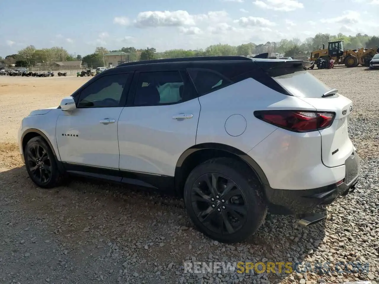 2 Photograph of a damaged car 3GNKBERS3NS223001 CHEVROLET BLAZER 2022