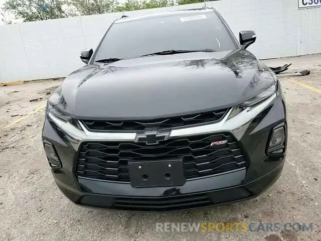 11 Photograph of a damaged car 3GNKBERS7NS131700 CHEVROLET BLAZER 2022