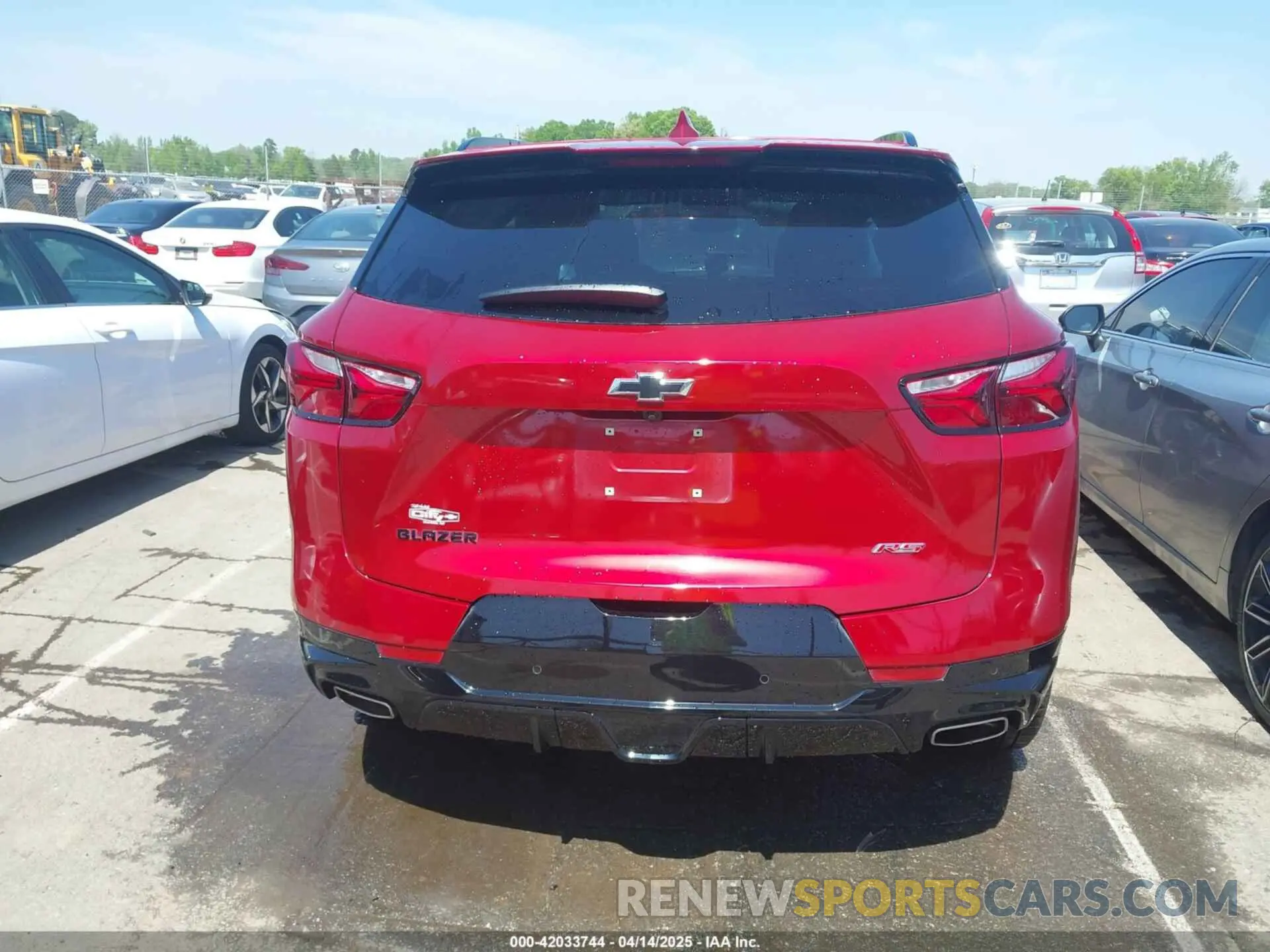 16 Photograph of a damaged car 3GNKBERS7NS158265 CHEVROLET BLAZER 2022