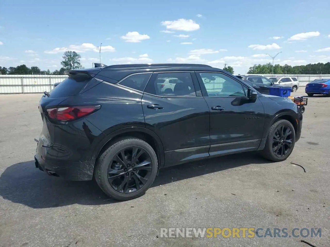 3 Photograph of a damaged car 3GNKBERS8NS139112 CHEVROLET BLAZER 2022