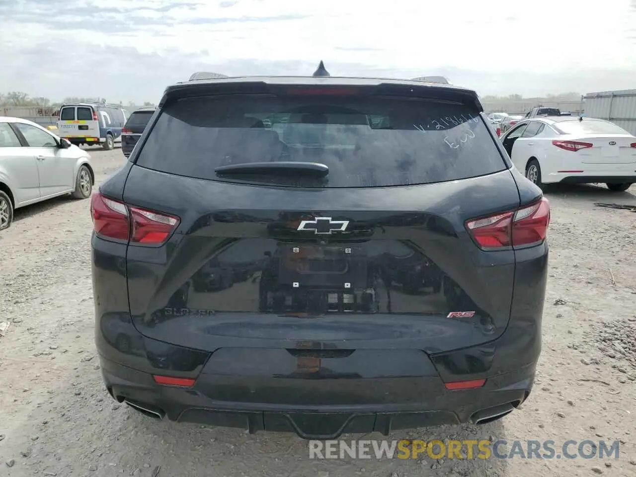 6 Photograph of a damaged car 3GNKBERS8NS218666 CHEVROLET BLAZER 2022