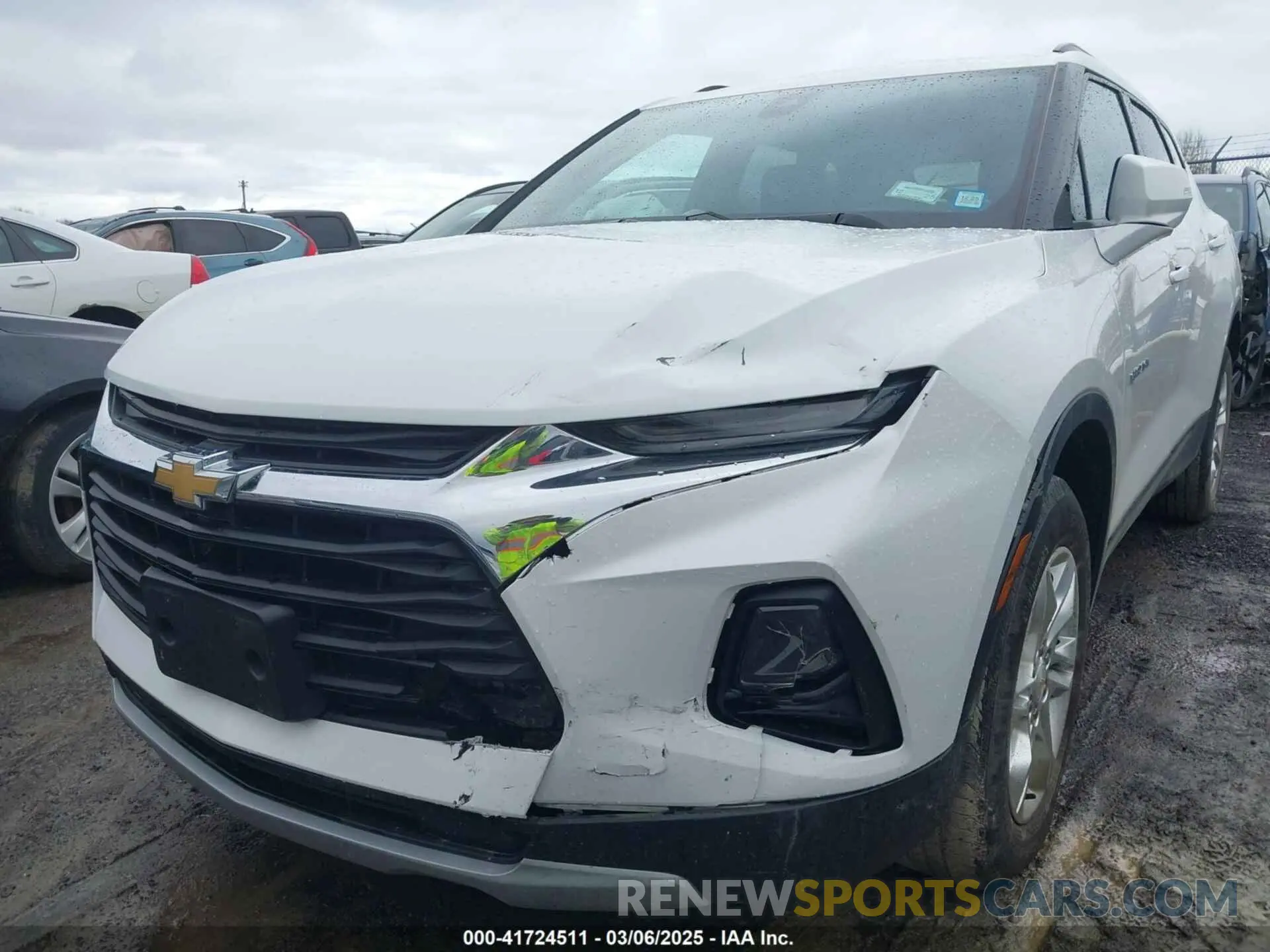 6 Photograph of a damaged car 3GNKBHR40NS129421 CHEVROLET BLAZER 2022