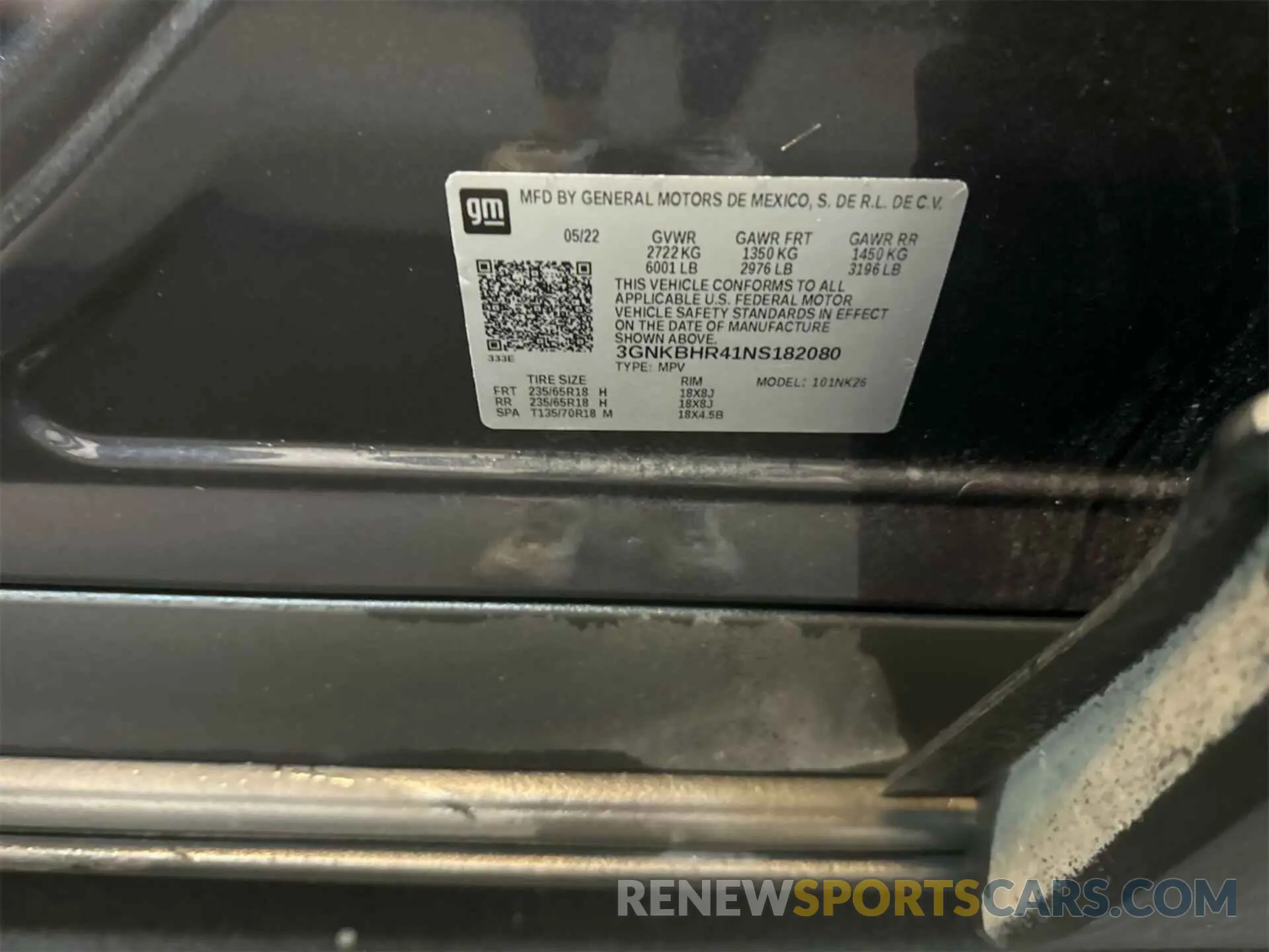 11 Photograph of a damaged car 3GNKBHR41NS182080 CHEVROLET BLAZER 2022