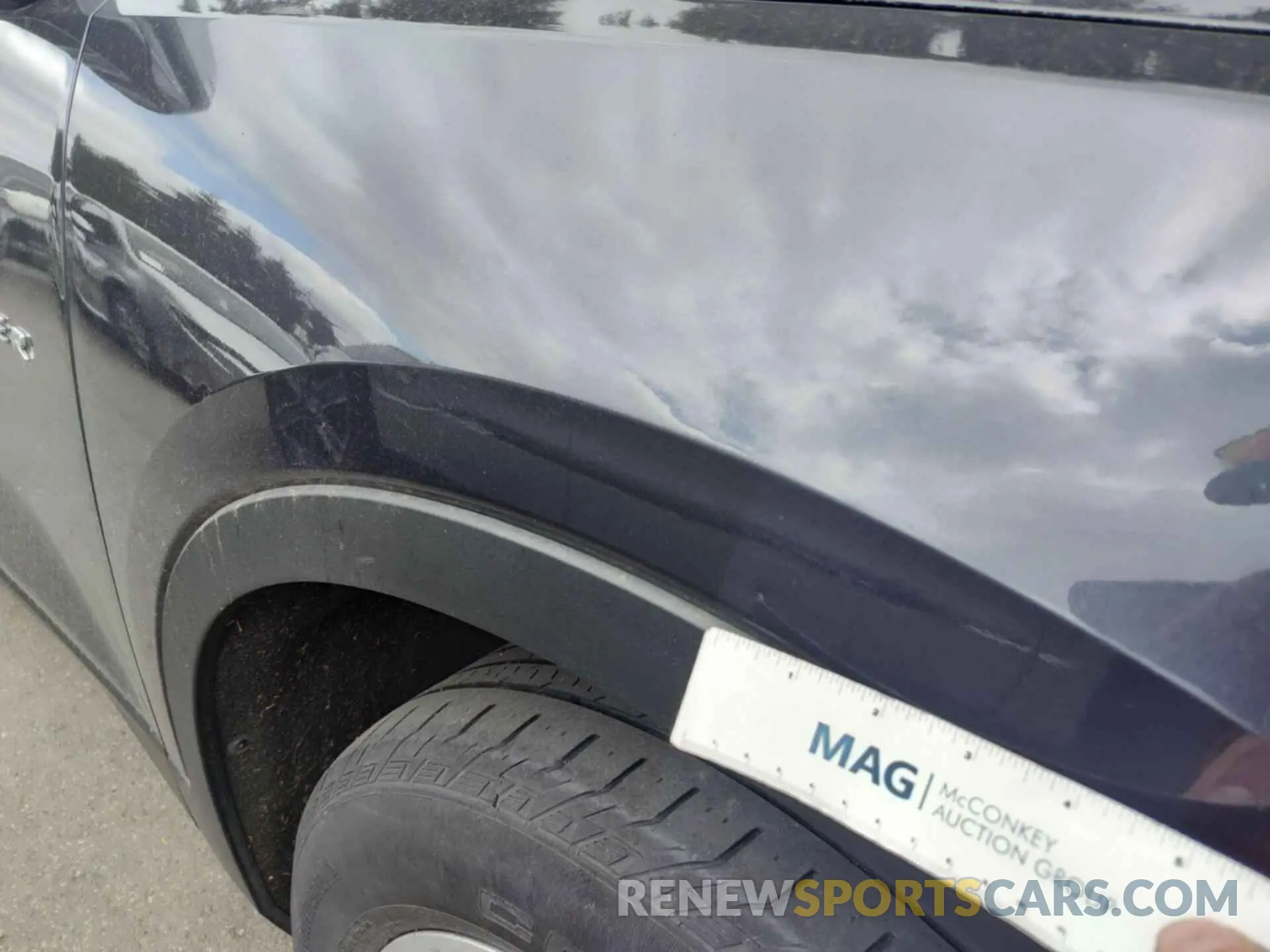 23 Photograph of a damaged car 3GNKBHR41NS182080 CHEVROLET BLAZER 2022