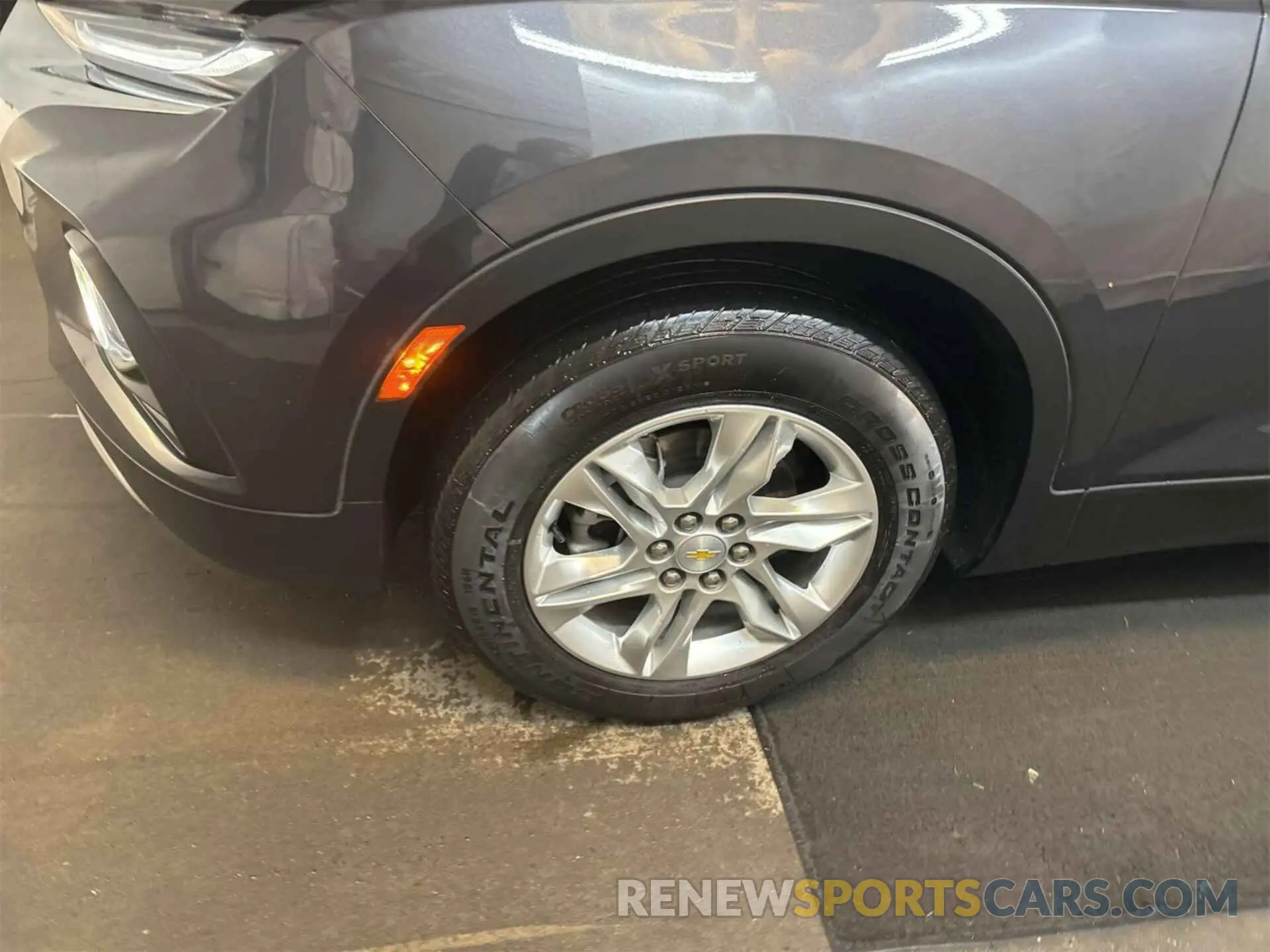28 Photograph of a damaged car 3GNKBHR41NS182080 CHEVROLET BLAZER 2022