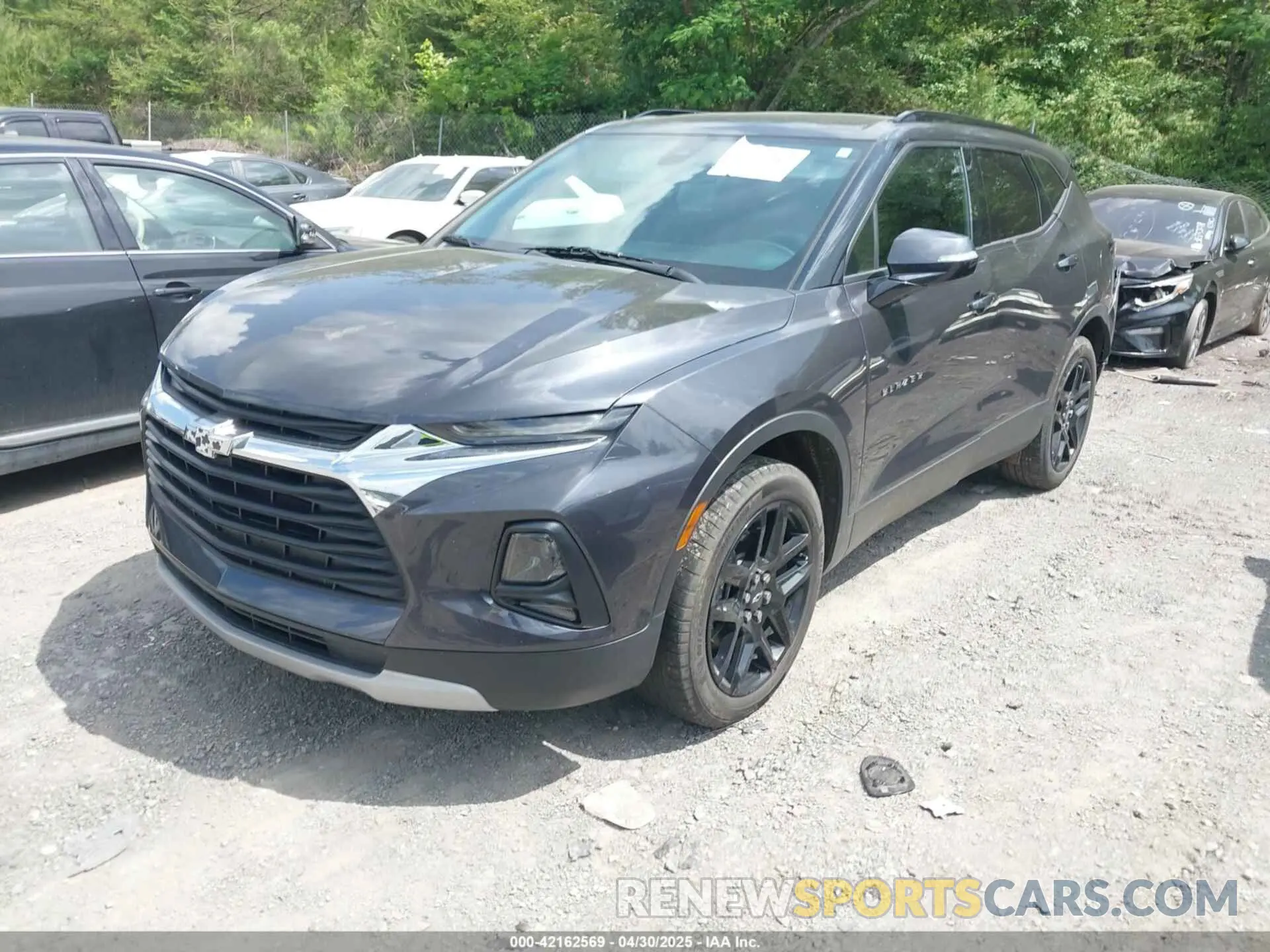 2 Photograph of a damaged car 3GNKBHR41NS184430 CHEVROLET BLAZER 2022