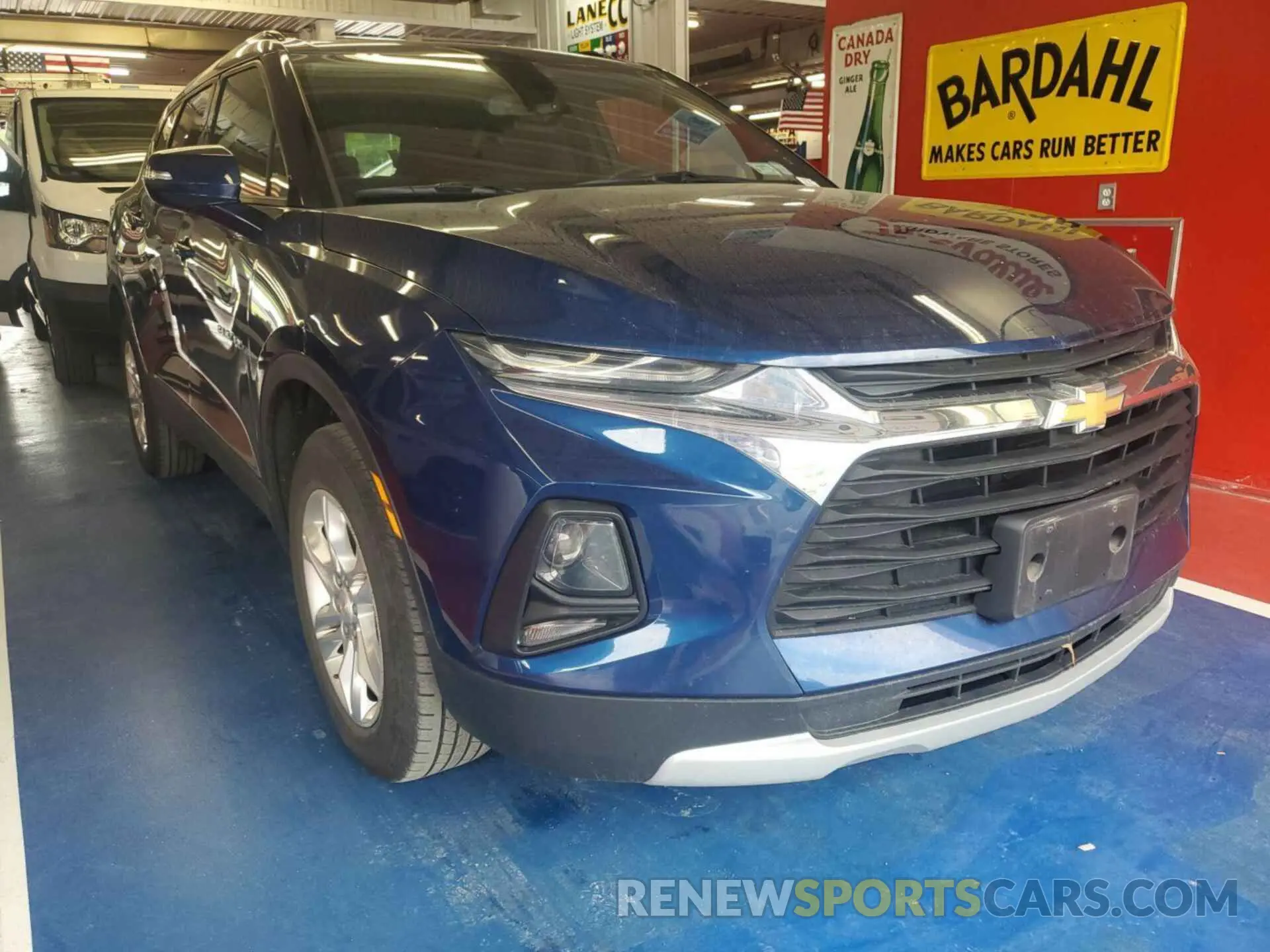 28 Photograph of a damaged car 3GNKBHR41NS212484 CHEVROLET BLAZER 2022