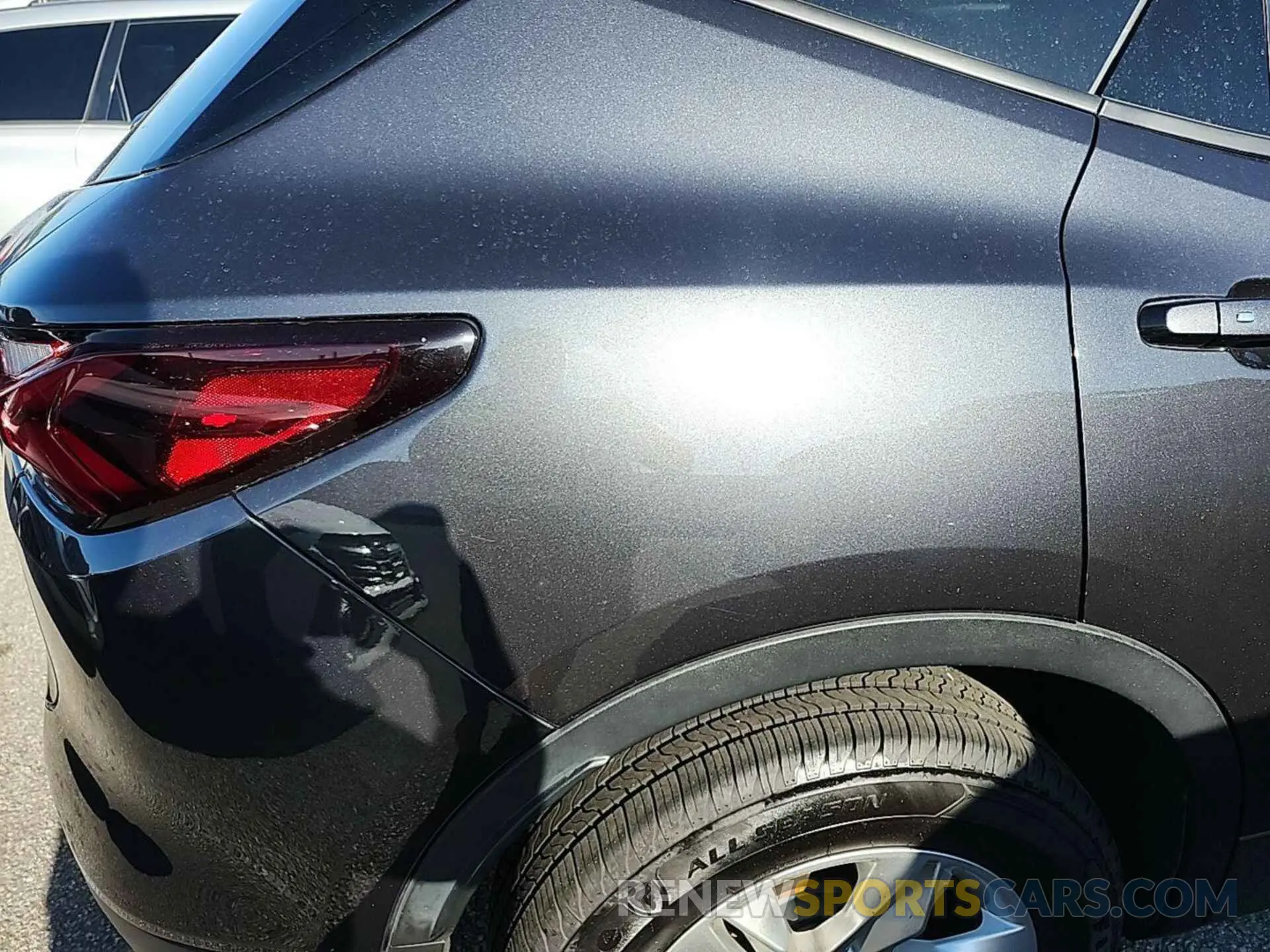 15 Photograph of a damaged car 3GNKBHR42NS208332 CHEVROLET BLAZER 2022