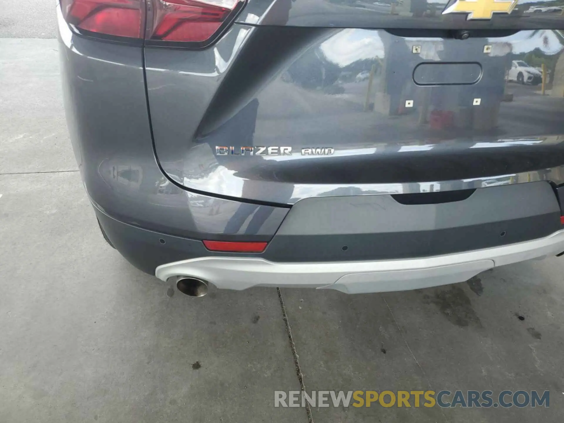 29 Photograph of a damaged car 3GNKBHR42NS208332 CHEVROLET BLAZER 2022