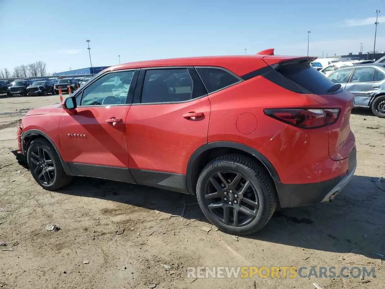 2 Photograph of a damaged car 3GNKBHR43NS128103 CHEVROLET BLAZER 2022