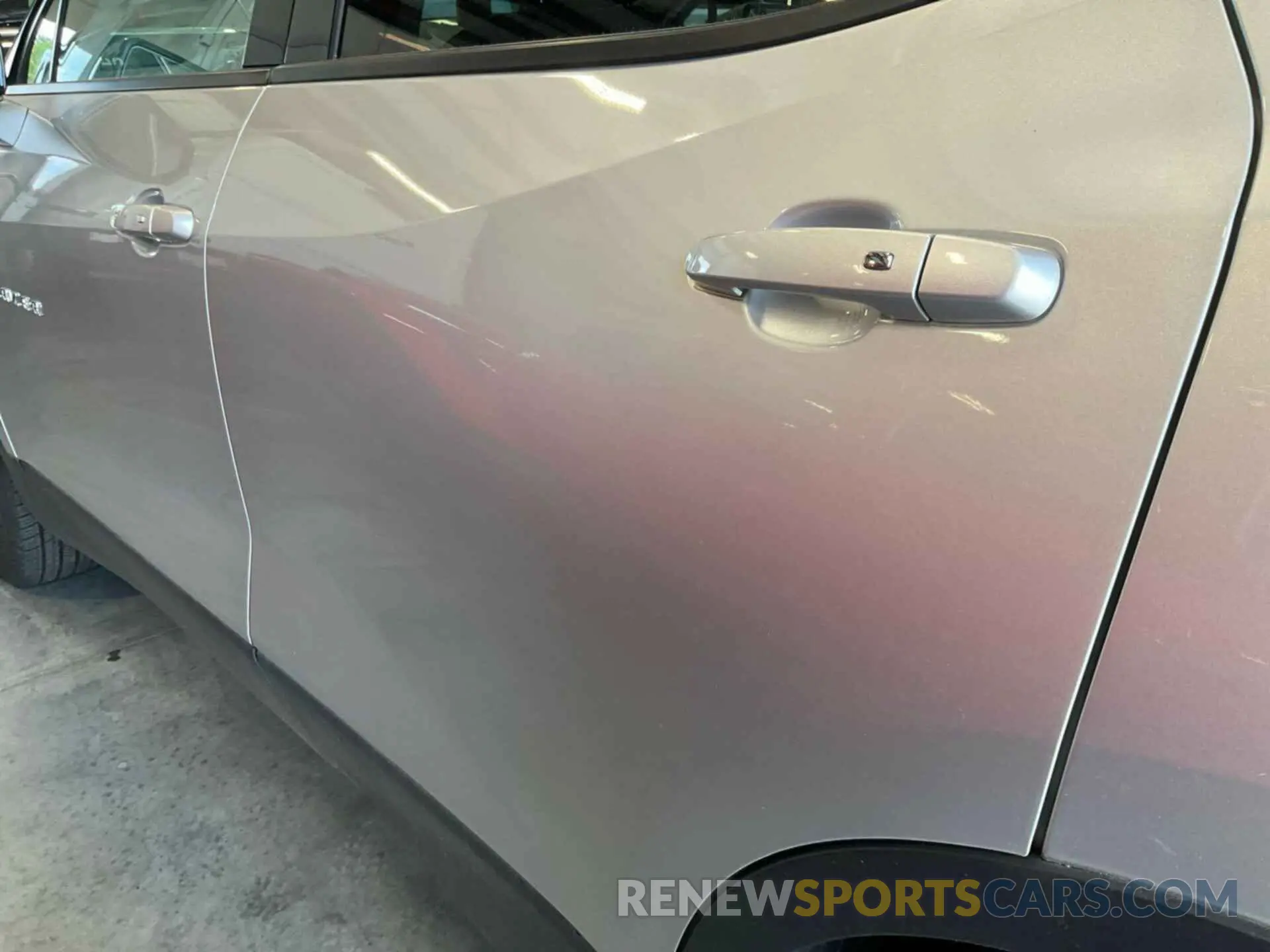 1 Photograph of a damaged car 3GNKBHR43NS185983 CHEVROLET BLAZER 2022