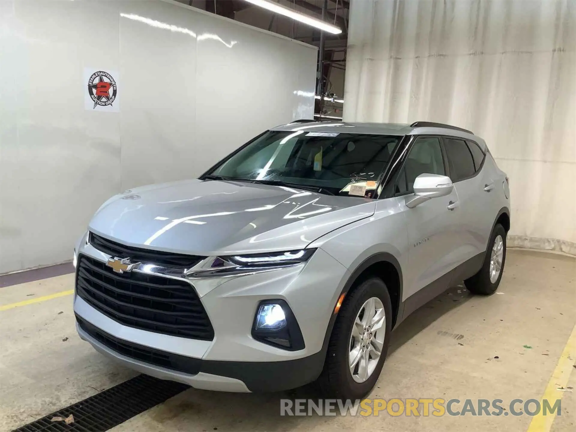 7 Photograph of a damaged car 3GNKBHR43NS185983 CHEVROLET BLAZER 2022