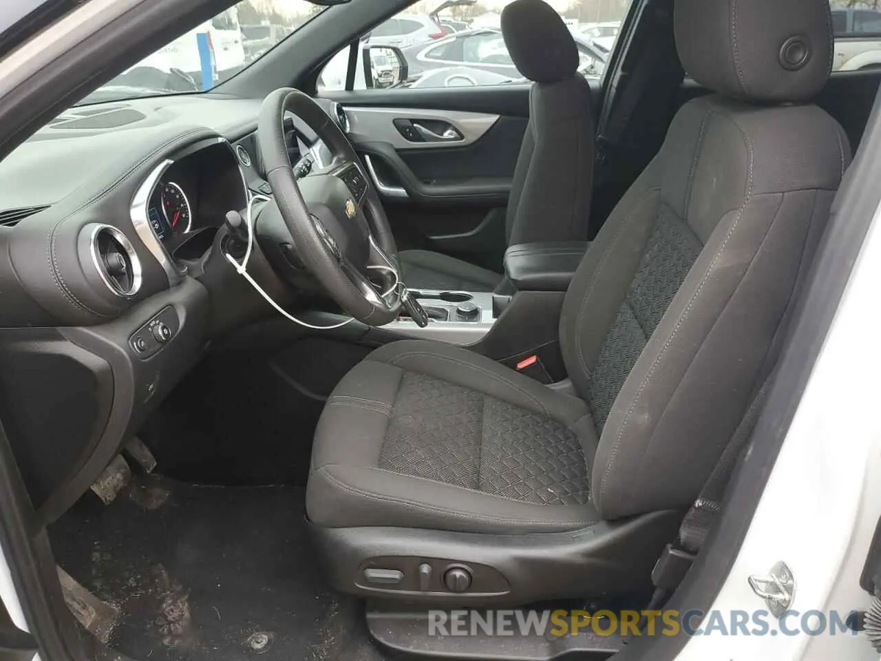 7 Photograph of a damaged car 3GNKBHR44NS116459 CHEVROLET BLAZER 2022