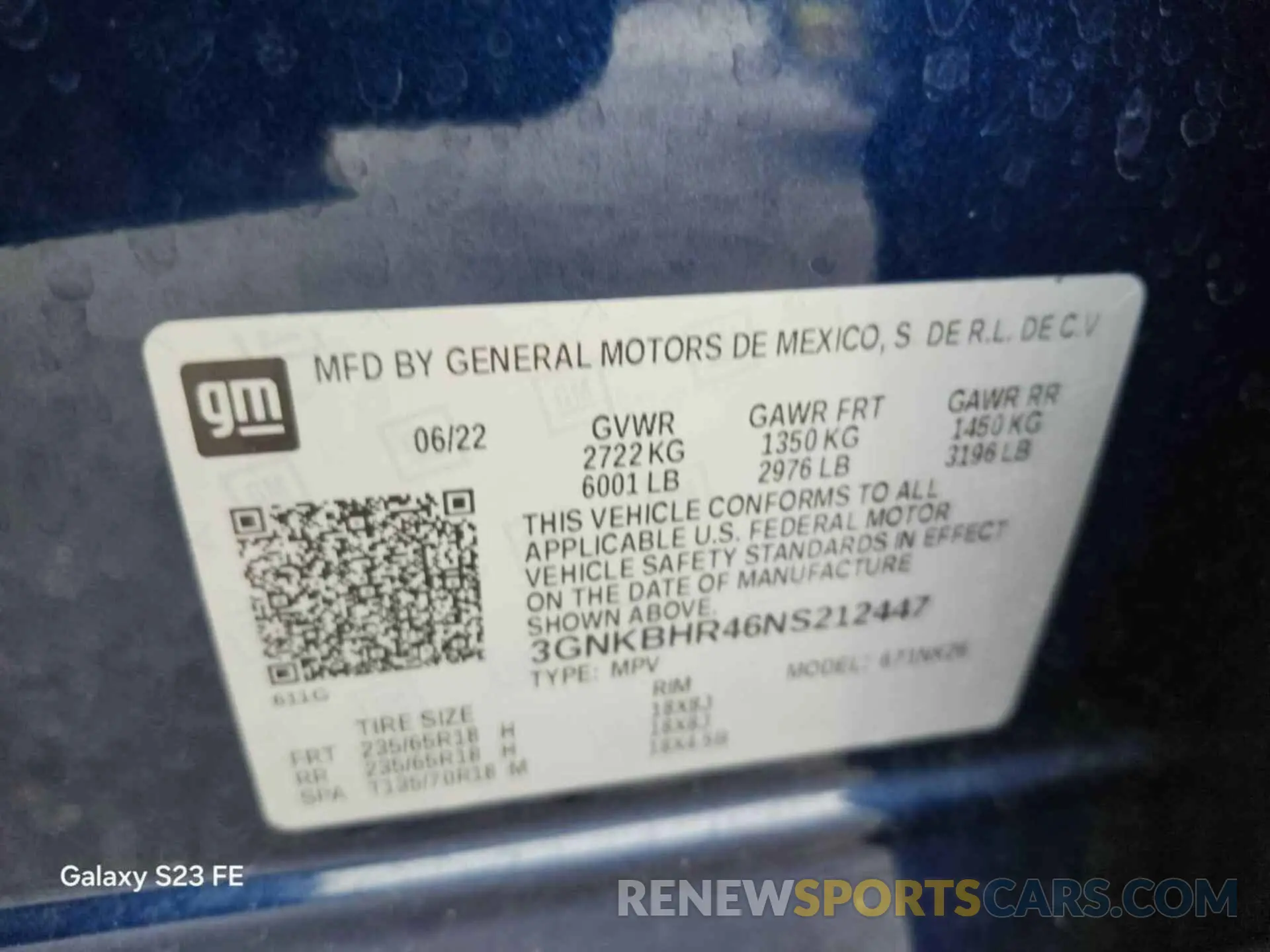 12 Photograph of a damaged car 3GNKBHR46NS212447 CHEVROLET BLAZER 2022