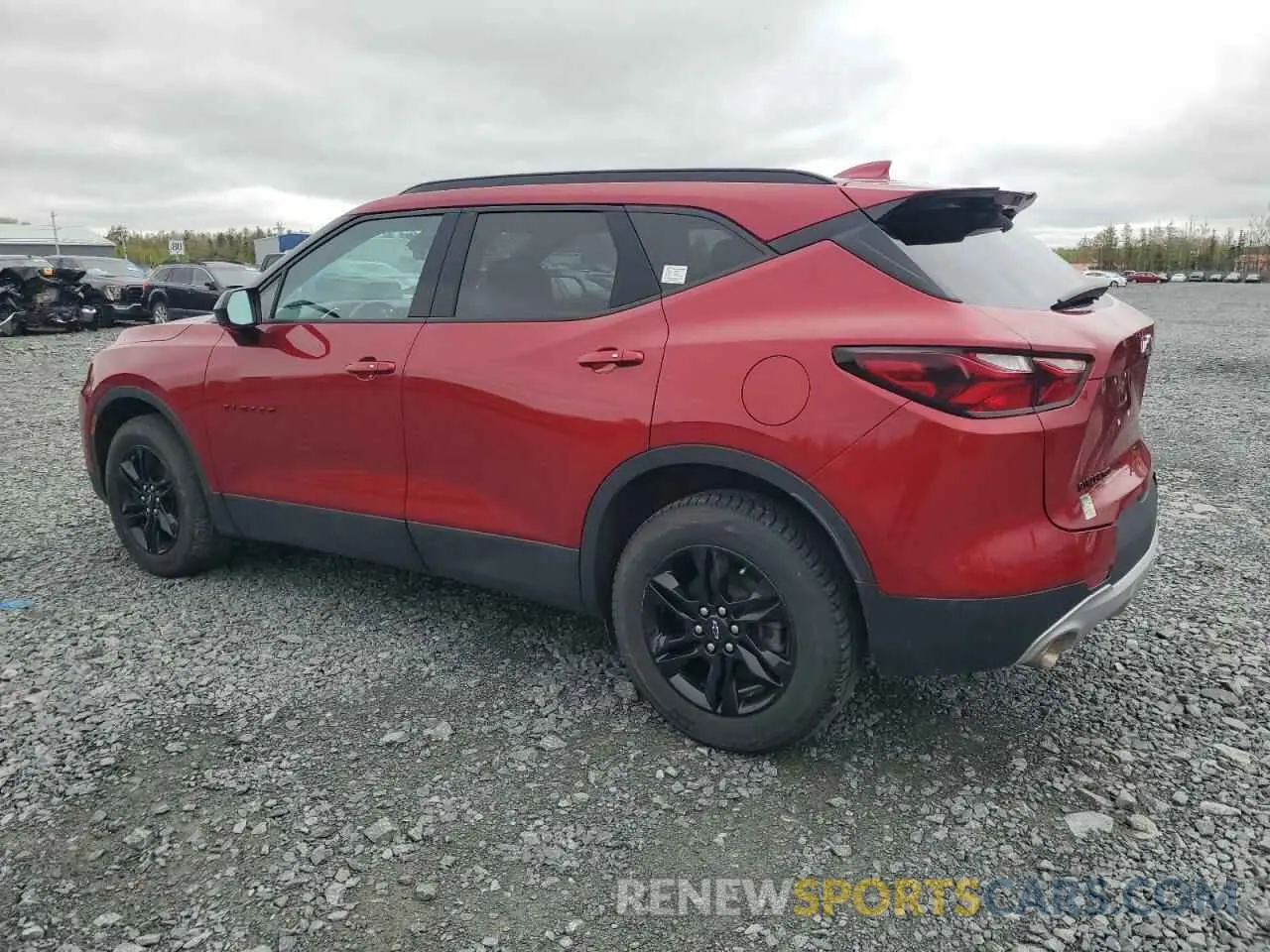 2 Photograph of a damaged car 3GNKBHRS6NS146707 CHEVROLET BLAZER 2022
