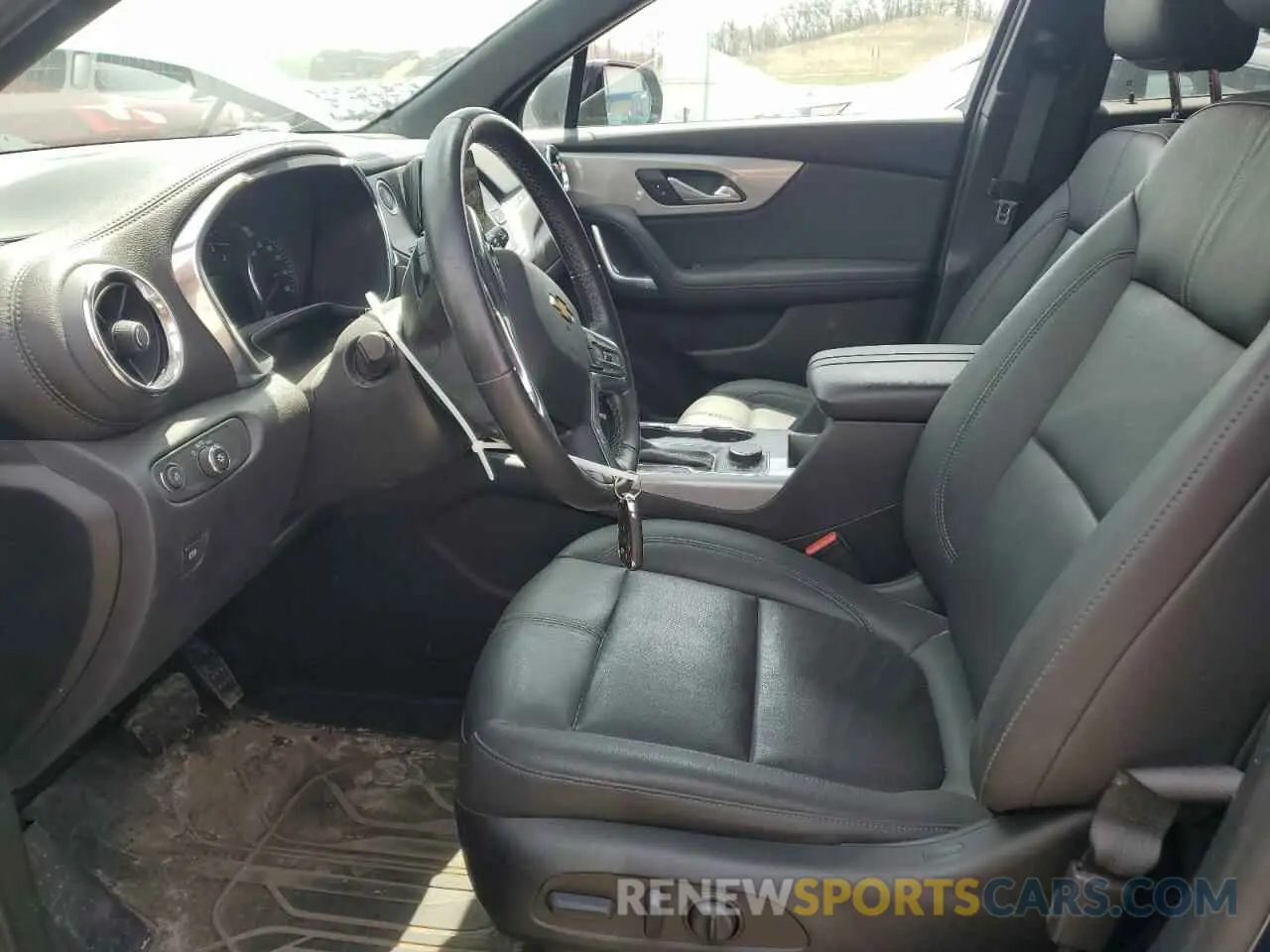 7 Photograph of a damaged car 3GNKBJRS4NS162573 CHEVROLET BLAZER 2022
