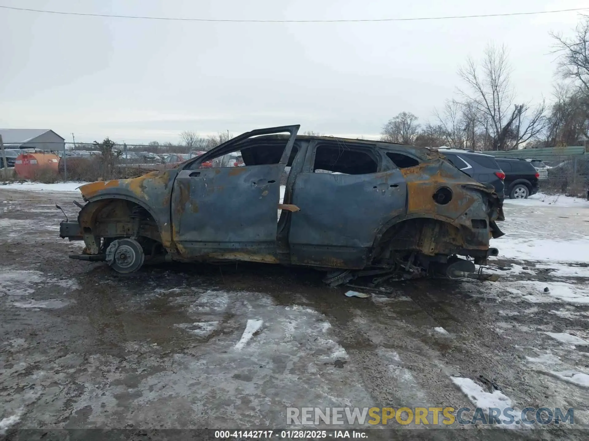 13 Photograph of a damaged car 3GNKBKRS2NS164313 CHEVROLET BLAZER 2022