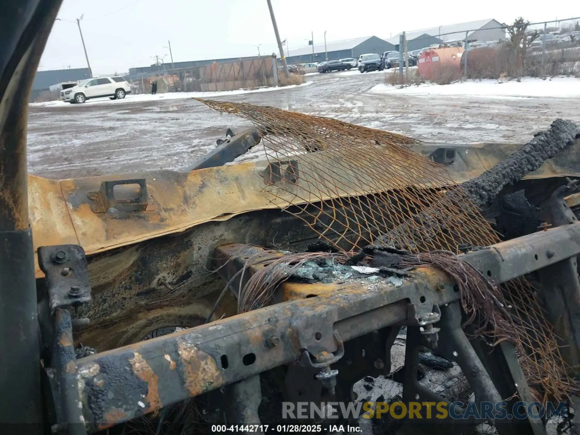 14 Photograph of a damaged car 3GNKBKRS2NS164313 CHEVROLET BLAZER 2022