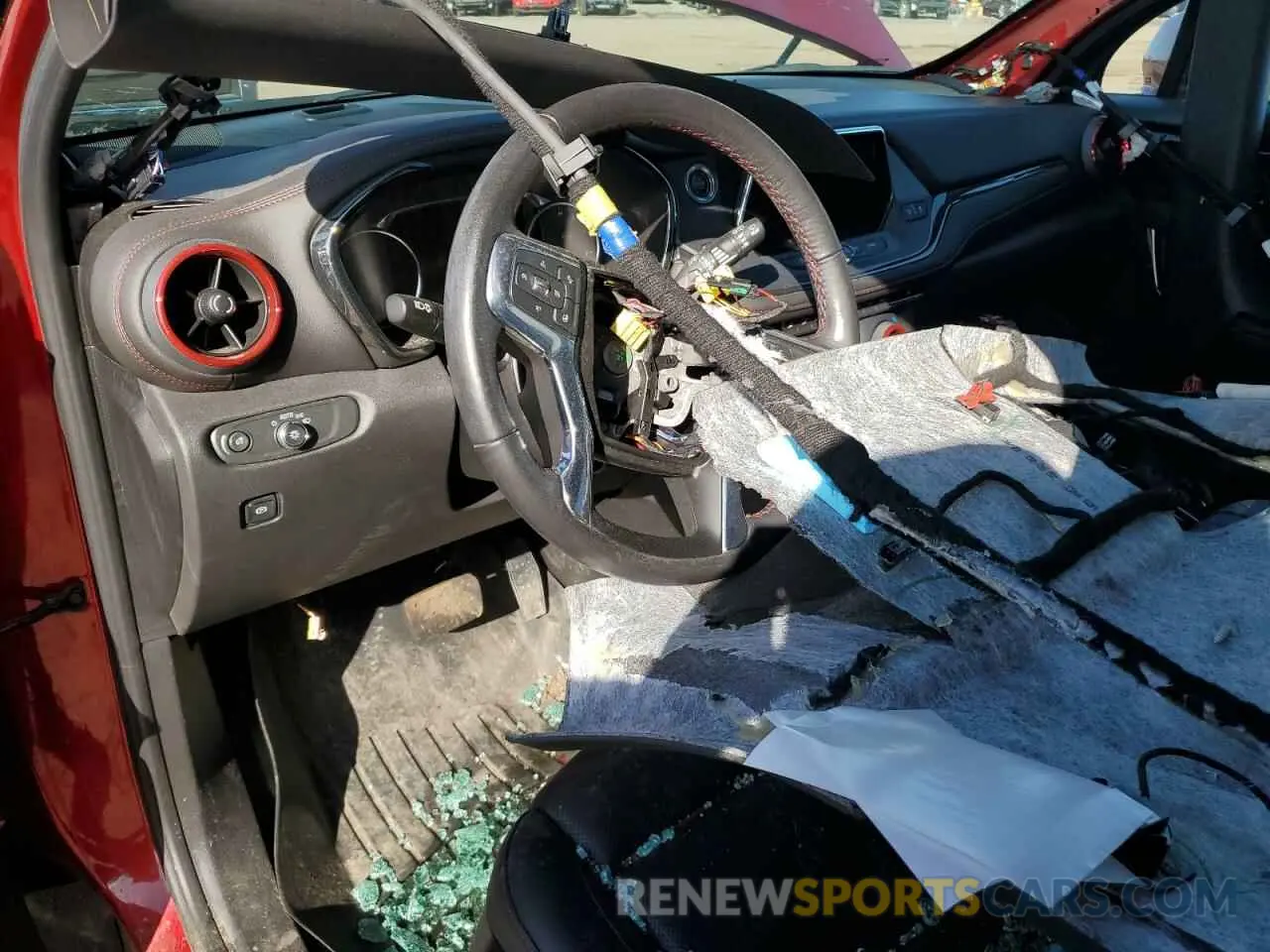 8 Photograph of a damaged car 3GNKBKRS8NS118193 CHEVROLET BLAZER 2022