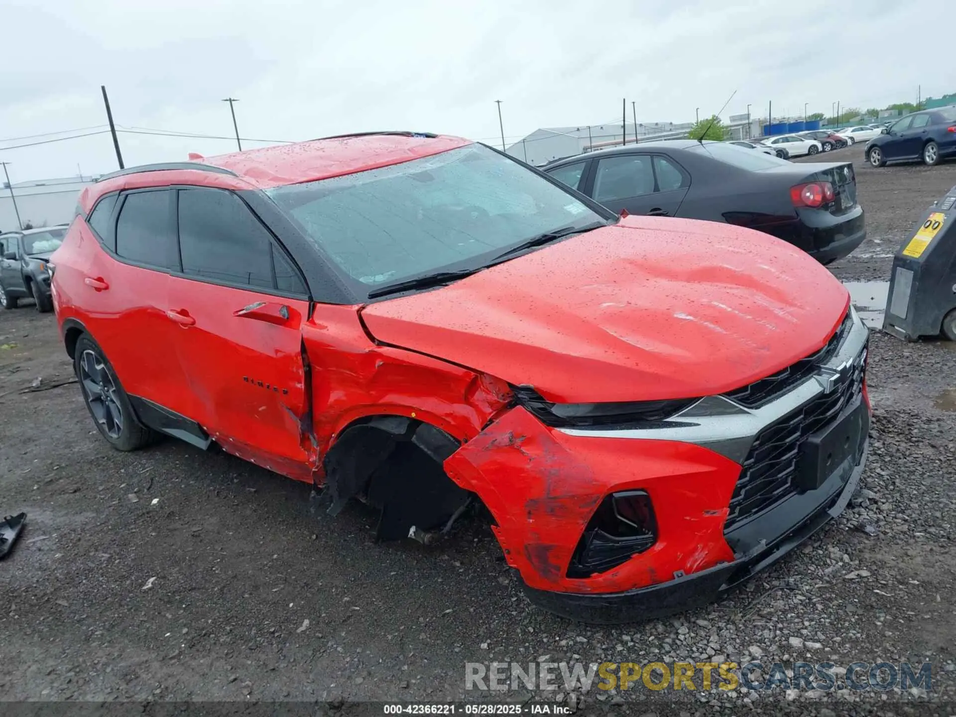 1 Photograph of a damaged car 3GNKBKRS8NS137309 CHEVROLET BLAZER 2022