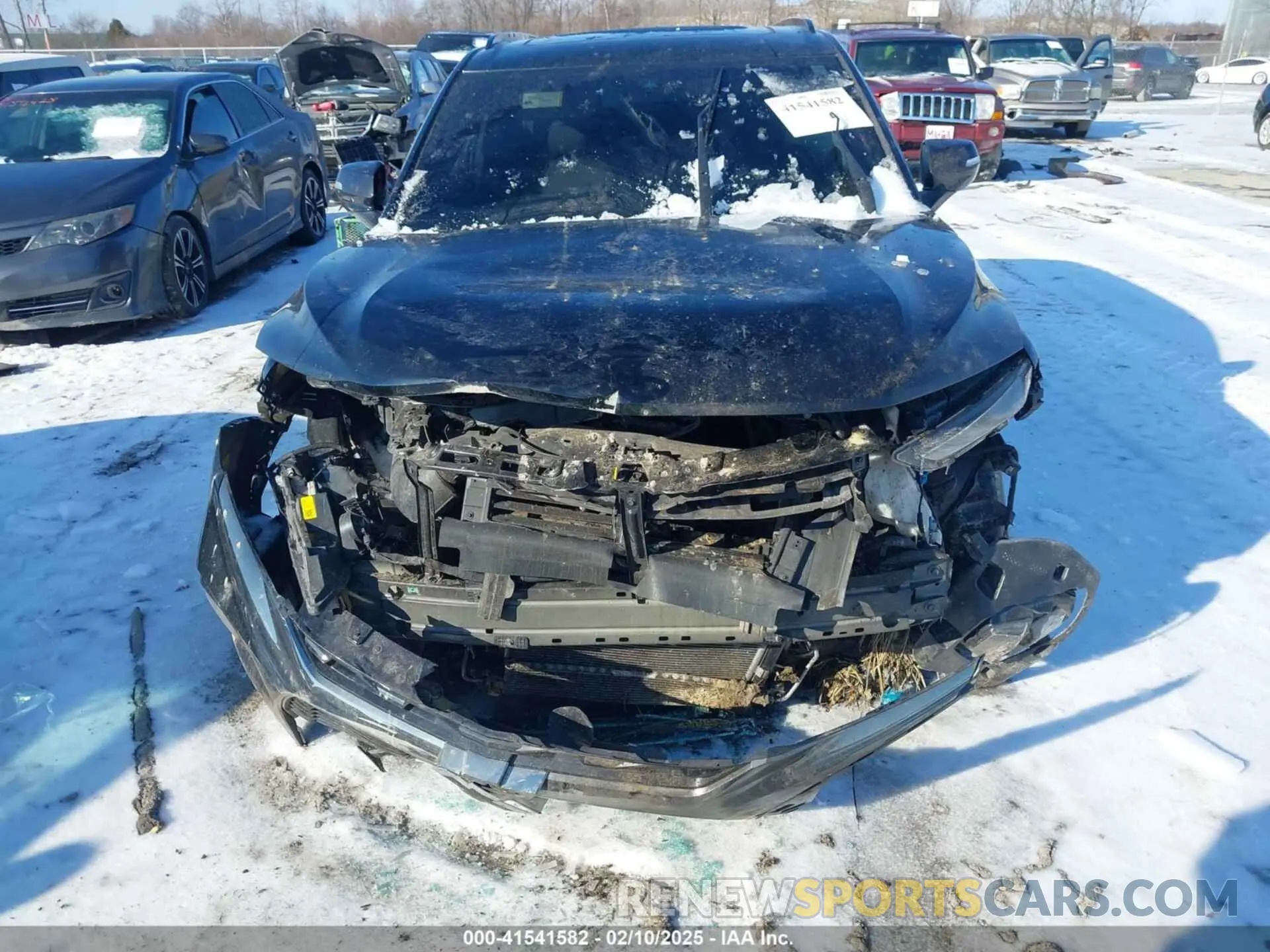 12 Photograph of a damaged car 3GNKBKRS9NS236205 CHEVROLET BLAZER 2022