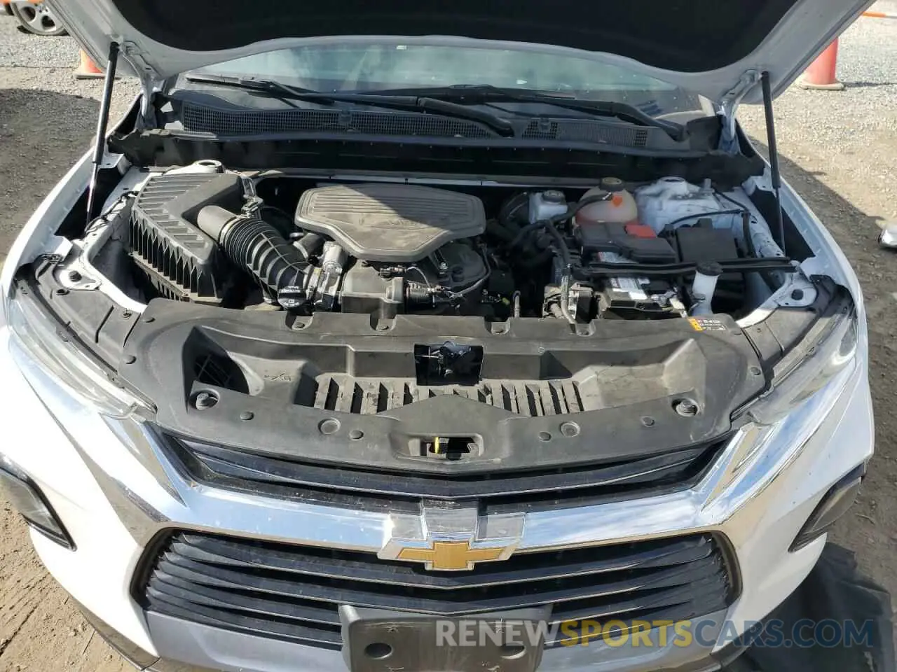 12 Photograph of a damaged car 3GNKBLRS3NS159305 CHEVROLET BLAZER 2022