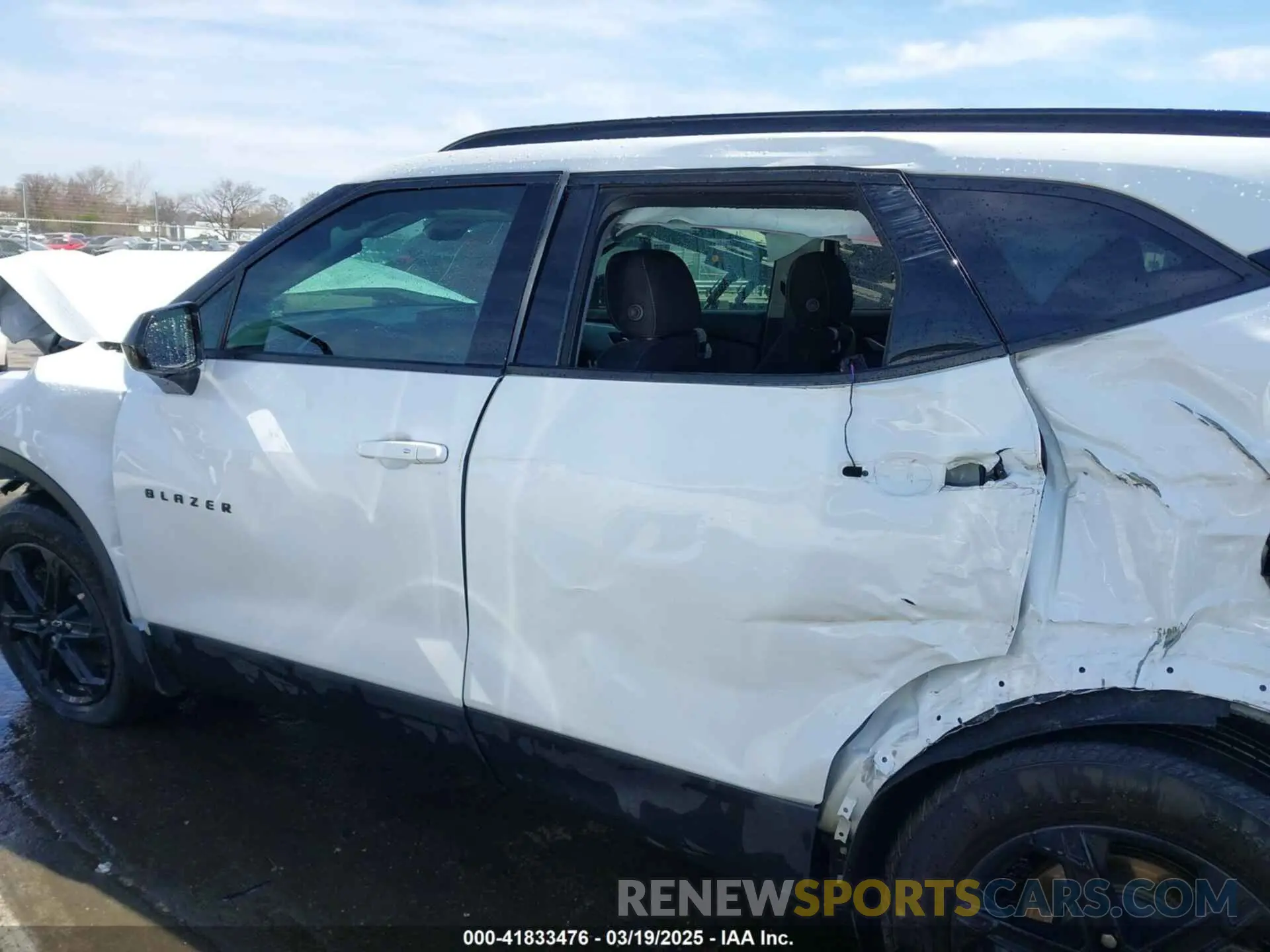 15 Photograph of a damaged car 3GNKBCR40PS101480 CHEVROLET BLAZER 2023