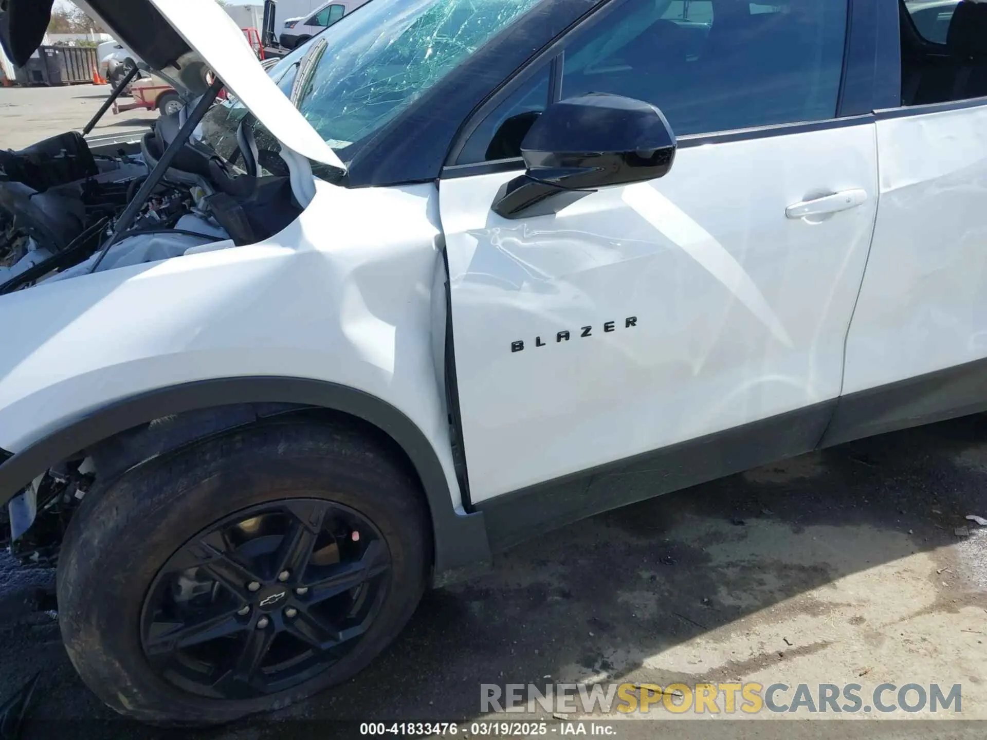 18 Photograph of a damaged car 3GNKBCR40PS101480 CHEVROLET BLAZER 2023