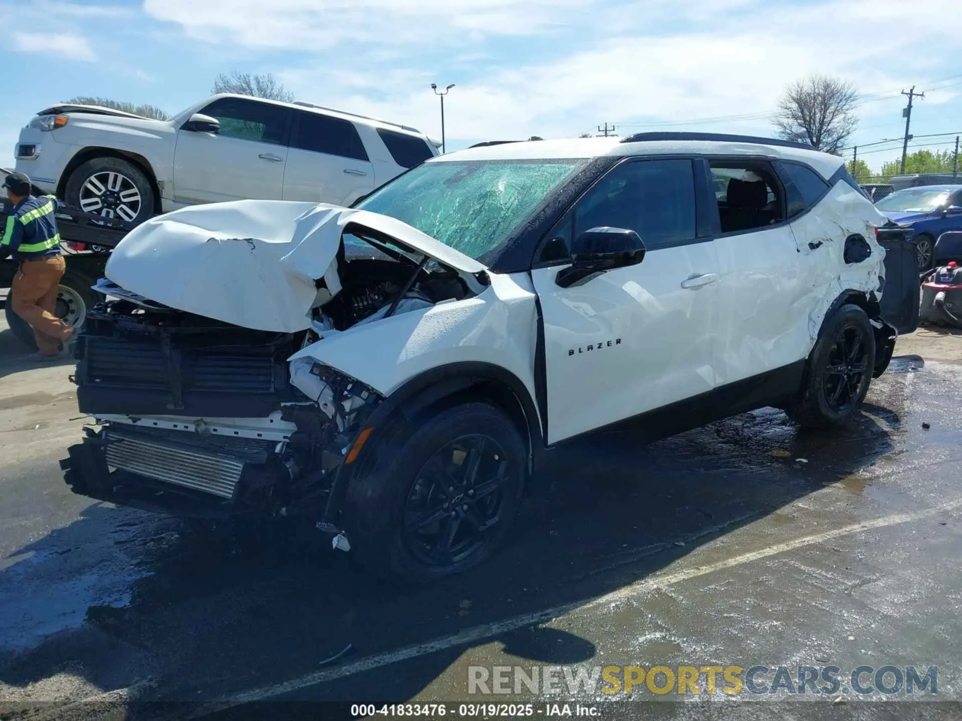 2 Photograph of a damaged car 3GNKBCR40PS101480 CHEVROLET BLAZER 2023