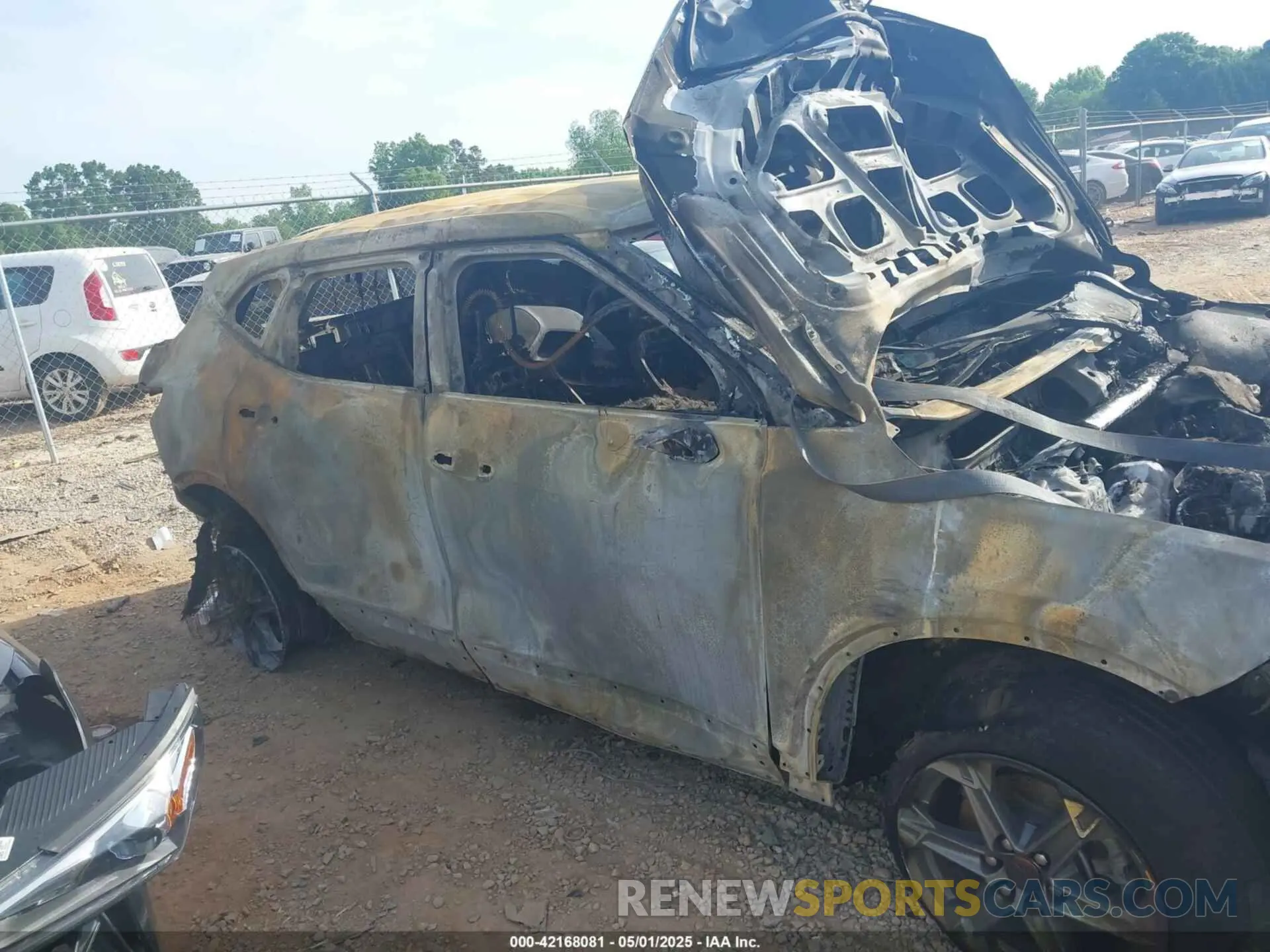 12 Photograph of a damaged car 3GNKBCR41PS222938 CHEVROLET BLAZER 2023