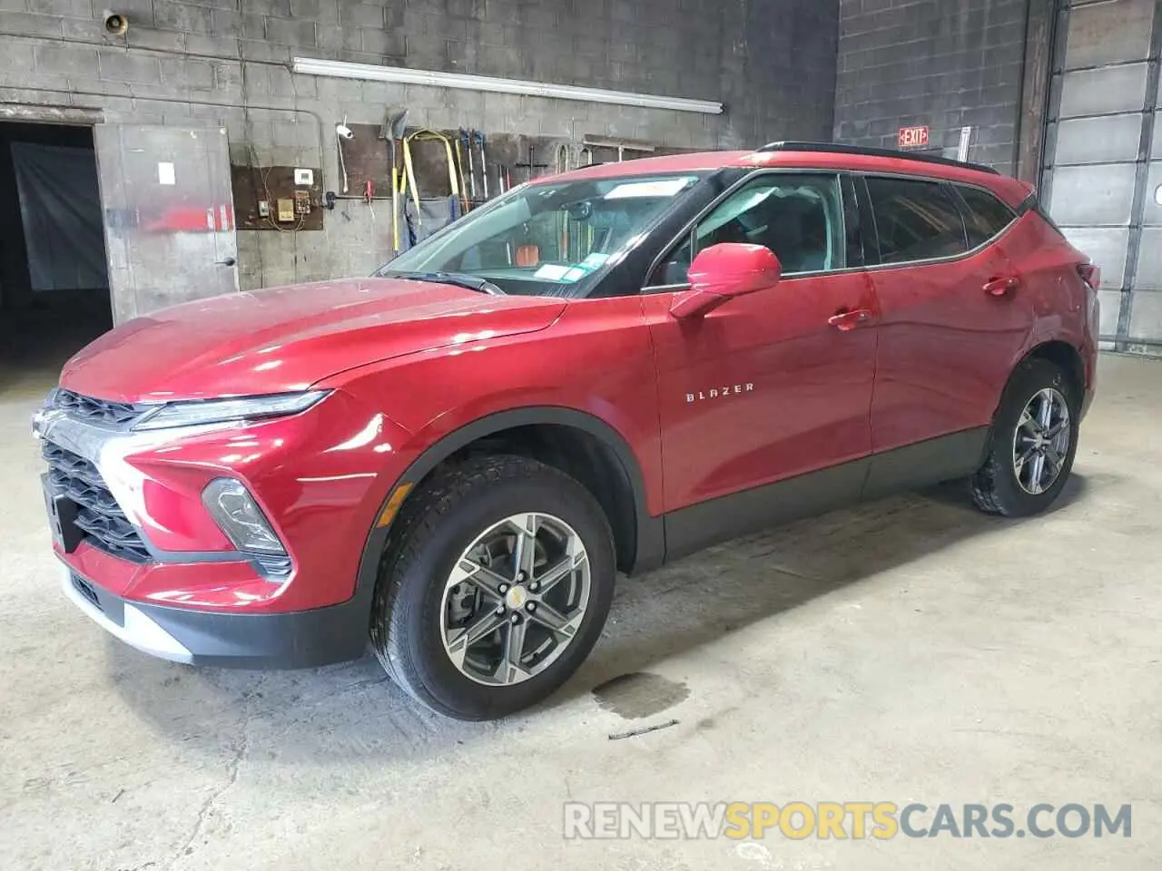 1 Photograph of a damaged car 3GNKBCR43PS235724 CHEVROLET BLAZER 2023