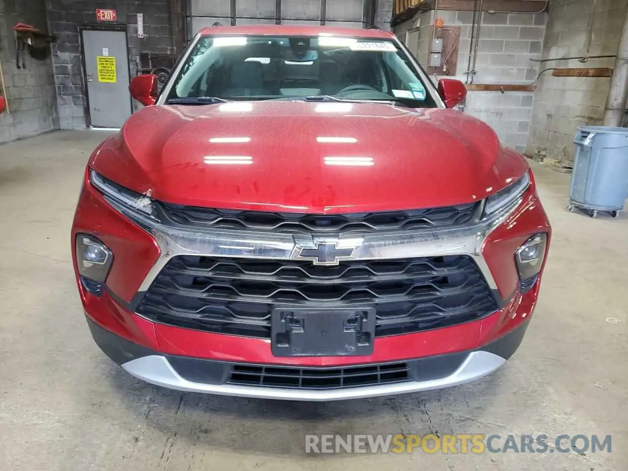 5 Photograph of a damaged car 3GNKBCR43PS235724 CHEVROLET BLAZER 2023