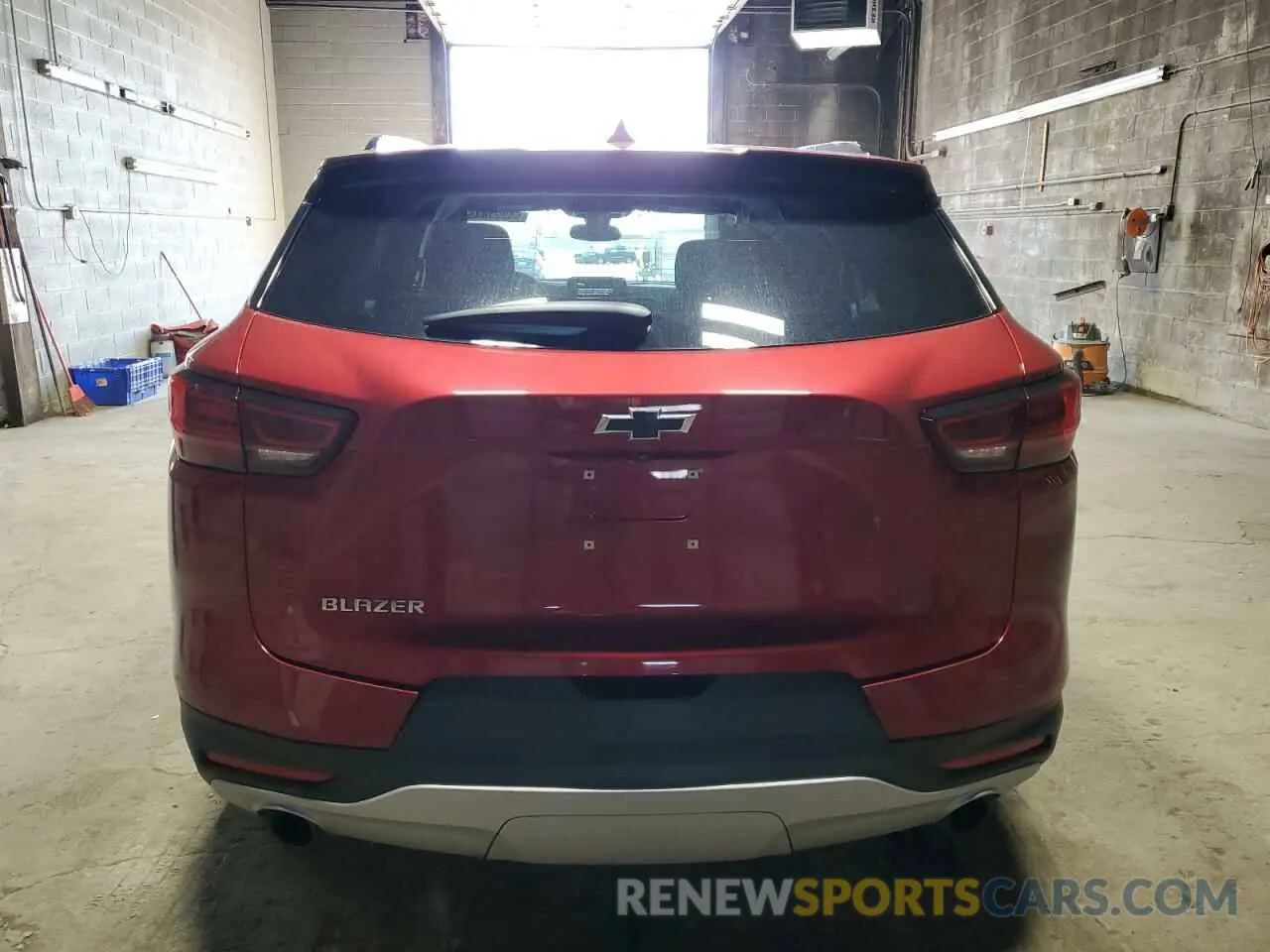 6 Photograph of a damaged car 3GNKBCR43PS235724 CHEVROLET BLAZER 2023