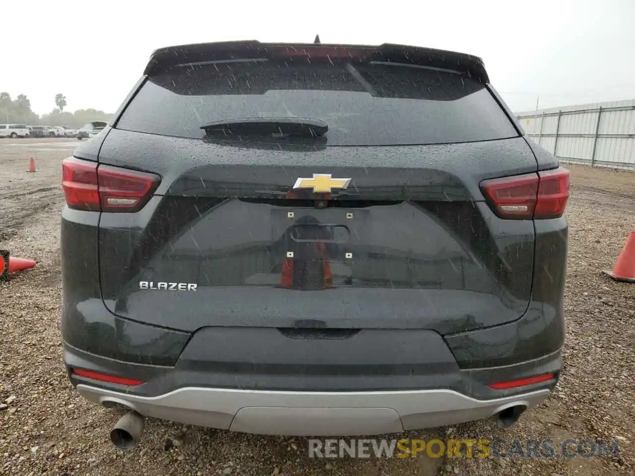 6 Photograph of a damaged car 3GNKBCR46PS101841 CHEVROLET BLAZER 2023