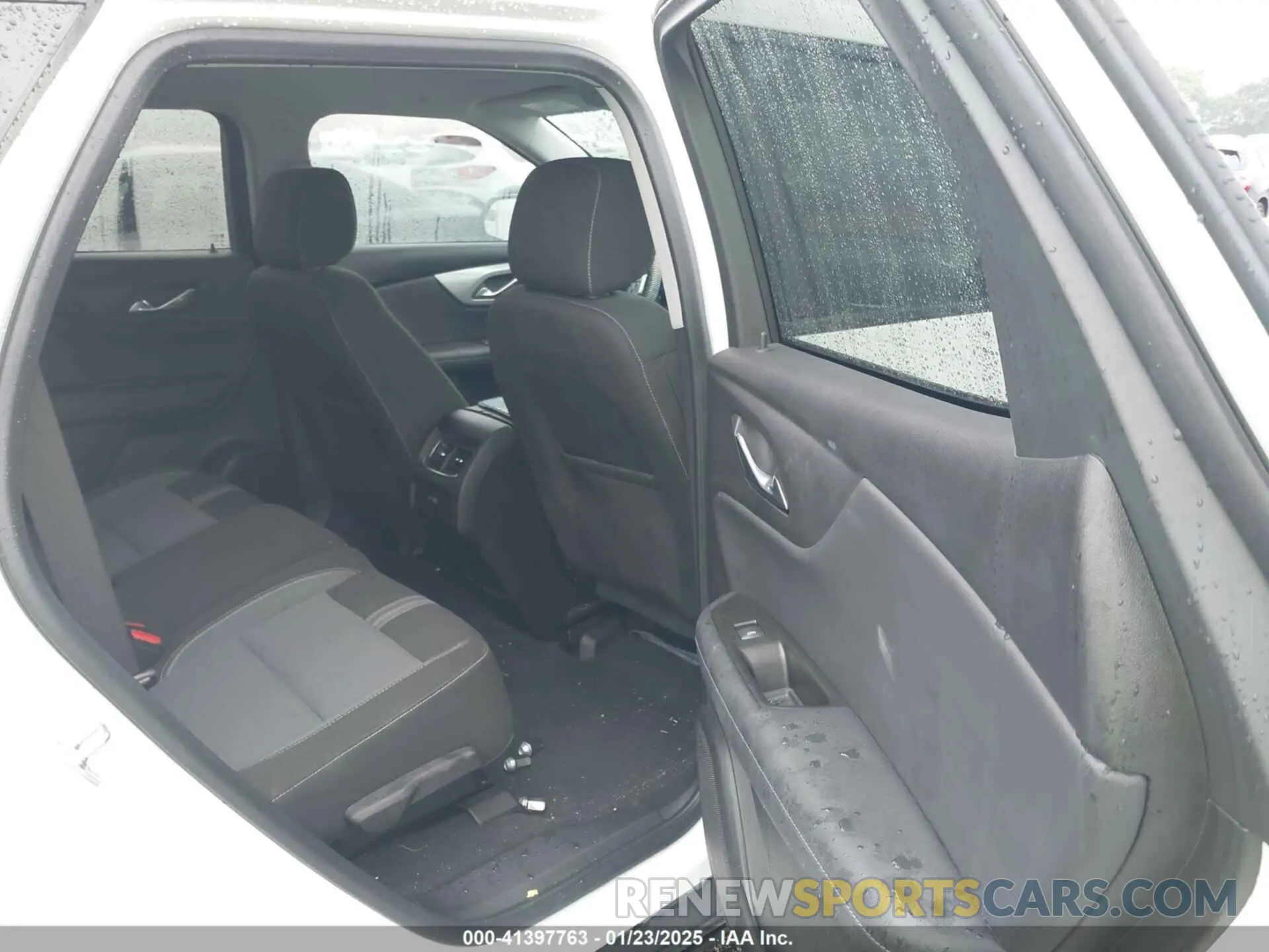 8 Photograph of a damaged car 3GNKBCR48PS215159 CHEVROLET BLAZER 2023