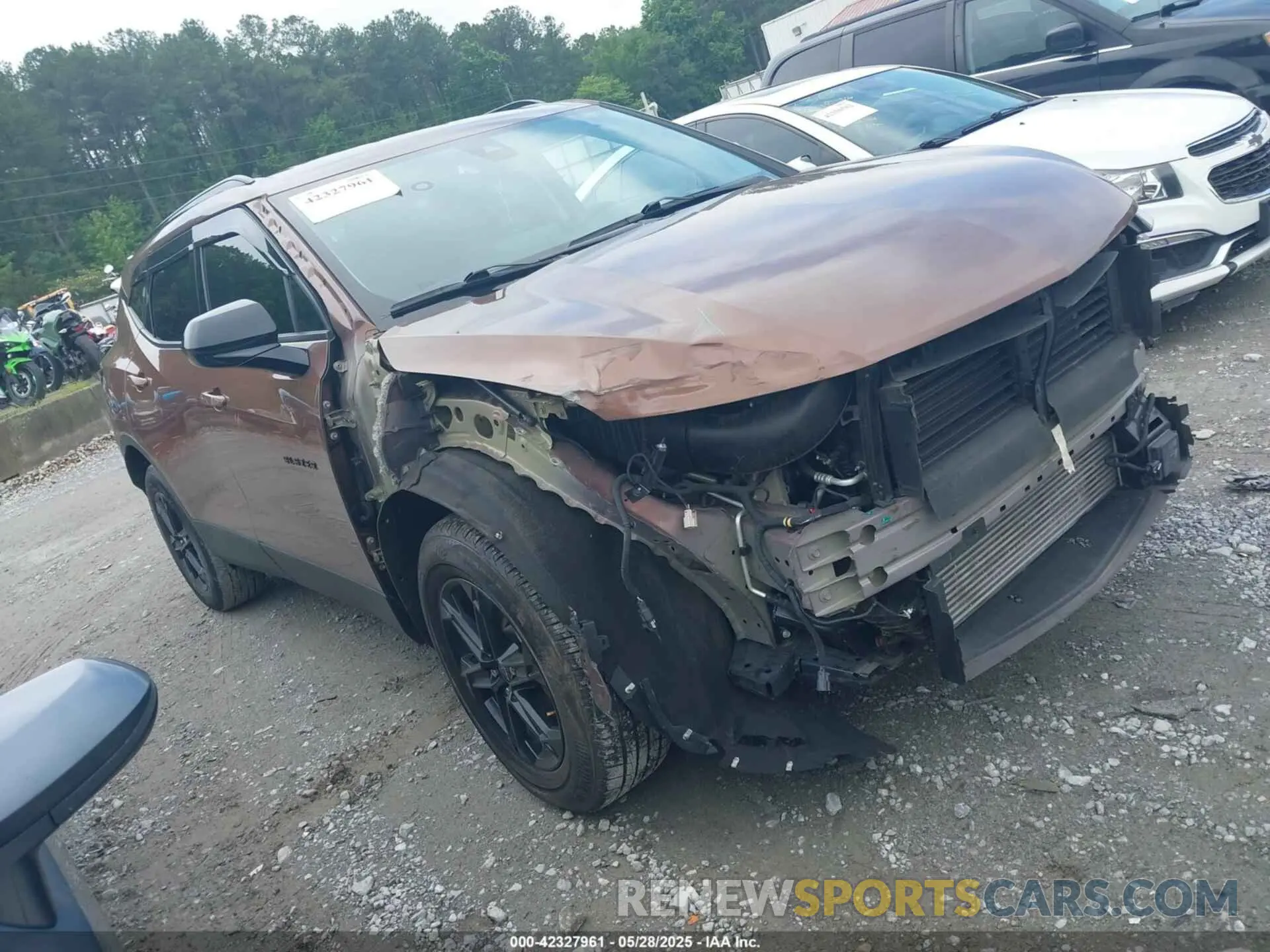 1 Photograph of a damaged car 3GNKBCR48PS227182 CHEVROLET BLAZER 2023