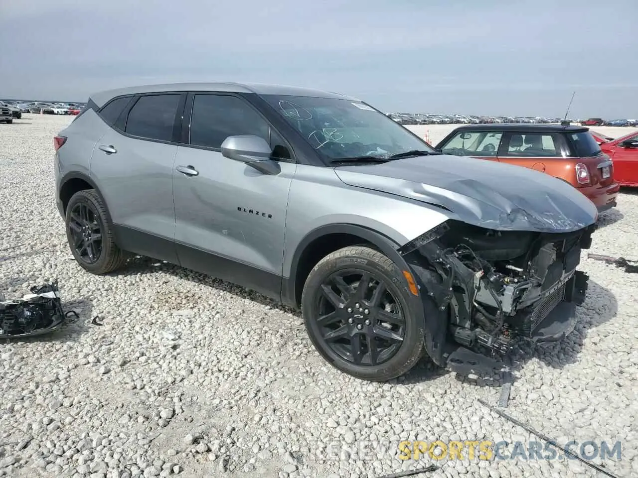 4 Photograph of a damaged car 3GNKBCR49PS131321 CHEVROLET BLAZER 2023