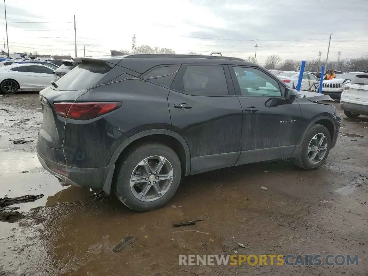 3 Photograph of a damaged car 3GNKBCR49PS226011 CHEVROLET BLAZER 2023