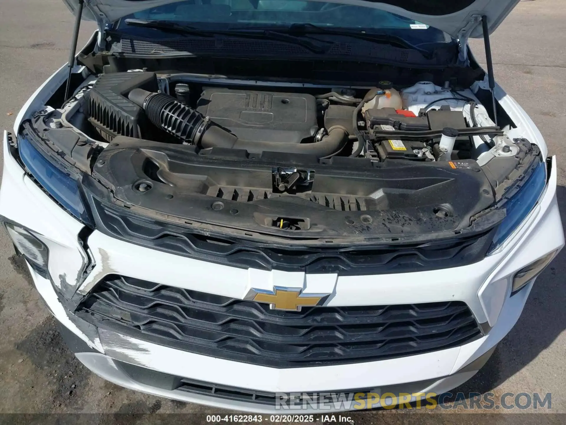 10 Photograph of a damaged car 3GNKBCR4XPS116844 CHEVROLET BLAZER 2023
