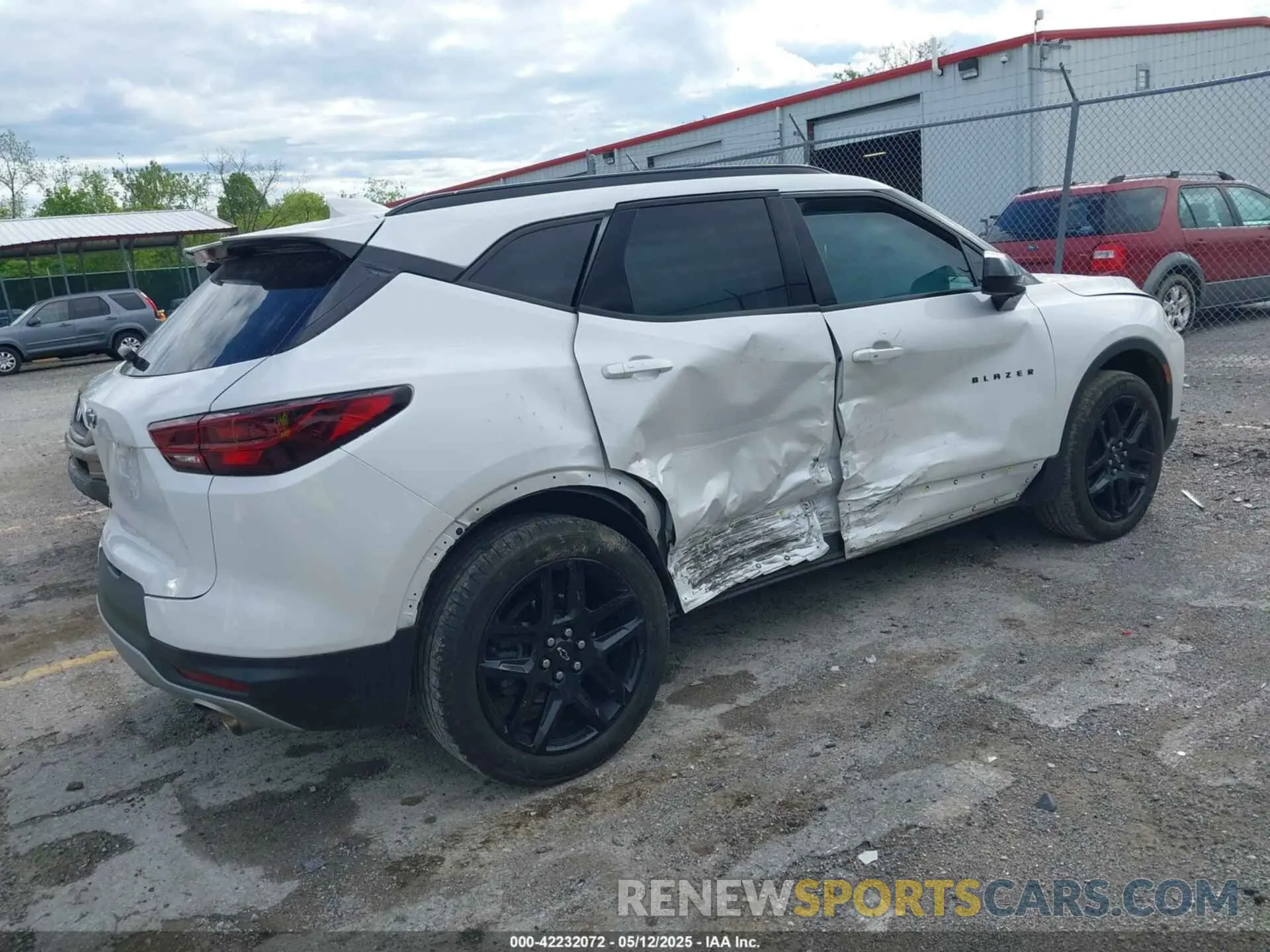 4 Photograph of a damaged car 3GNKBCR4XPS224431 CHEVROLET BLAZER 2023