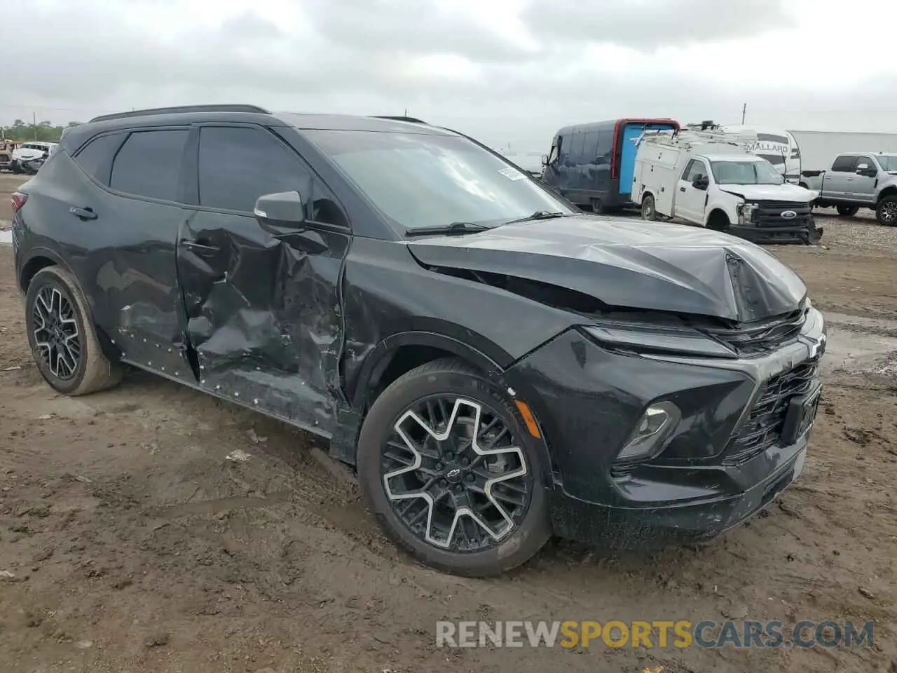 4 Photograph of a damaged car 3GNKBERS3PS103119 CHEVROLET BLAZER 2023
