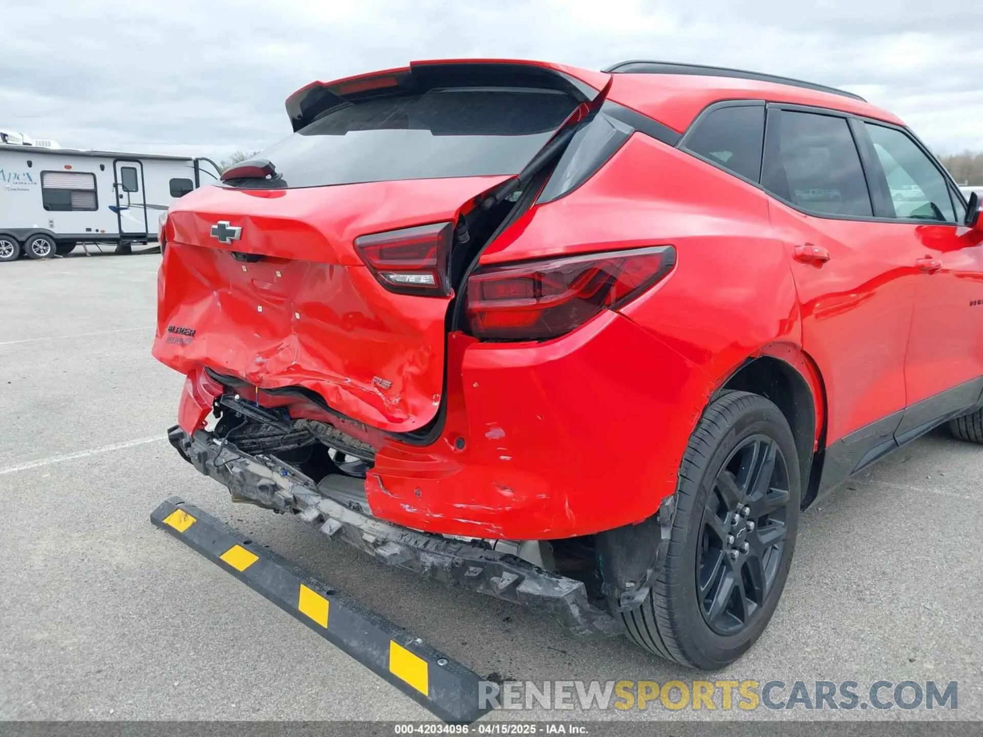 6 Photograph of a damaged car 3GNKBERS4PS176709 CHEVROLET BLAZER 2023